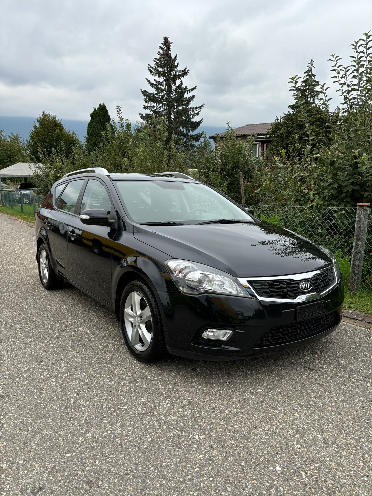 KIA Ceed Sporty Wagon 1.6 16V Trend Automatic