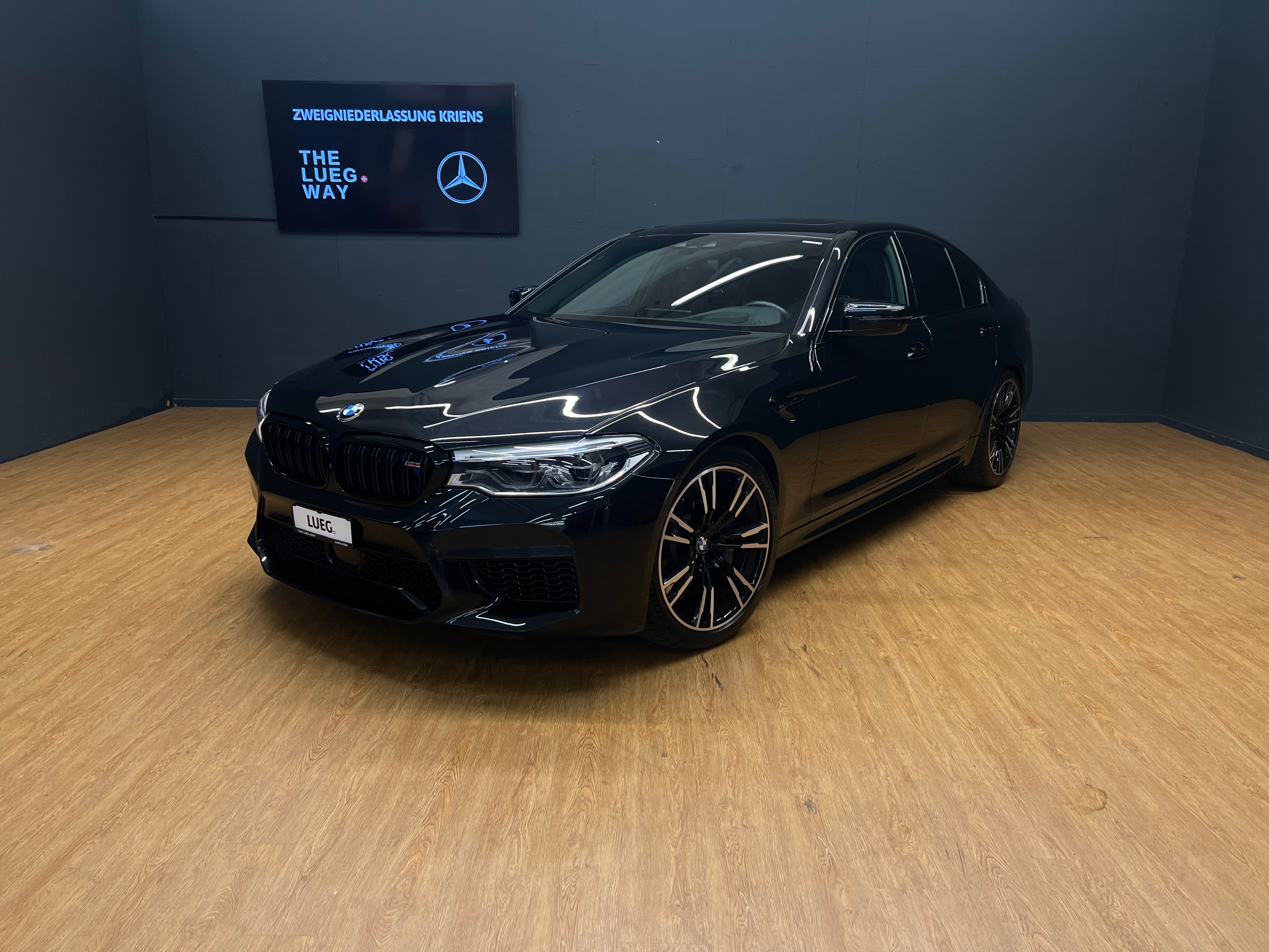 BMW M5 xDrive Competition Drivelogic