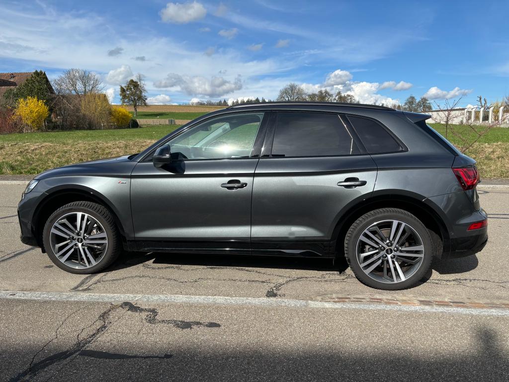 AUDI Q5 40 TDI Black Edition quattro S-tronic