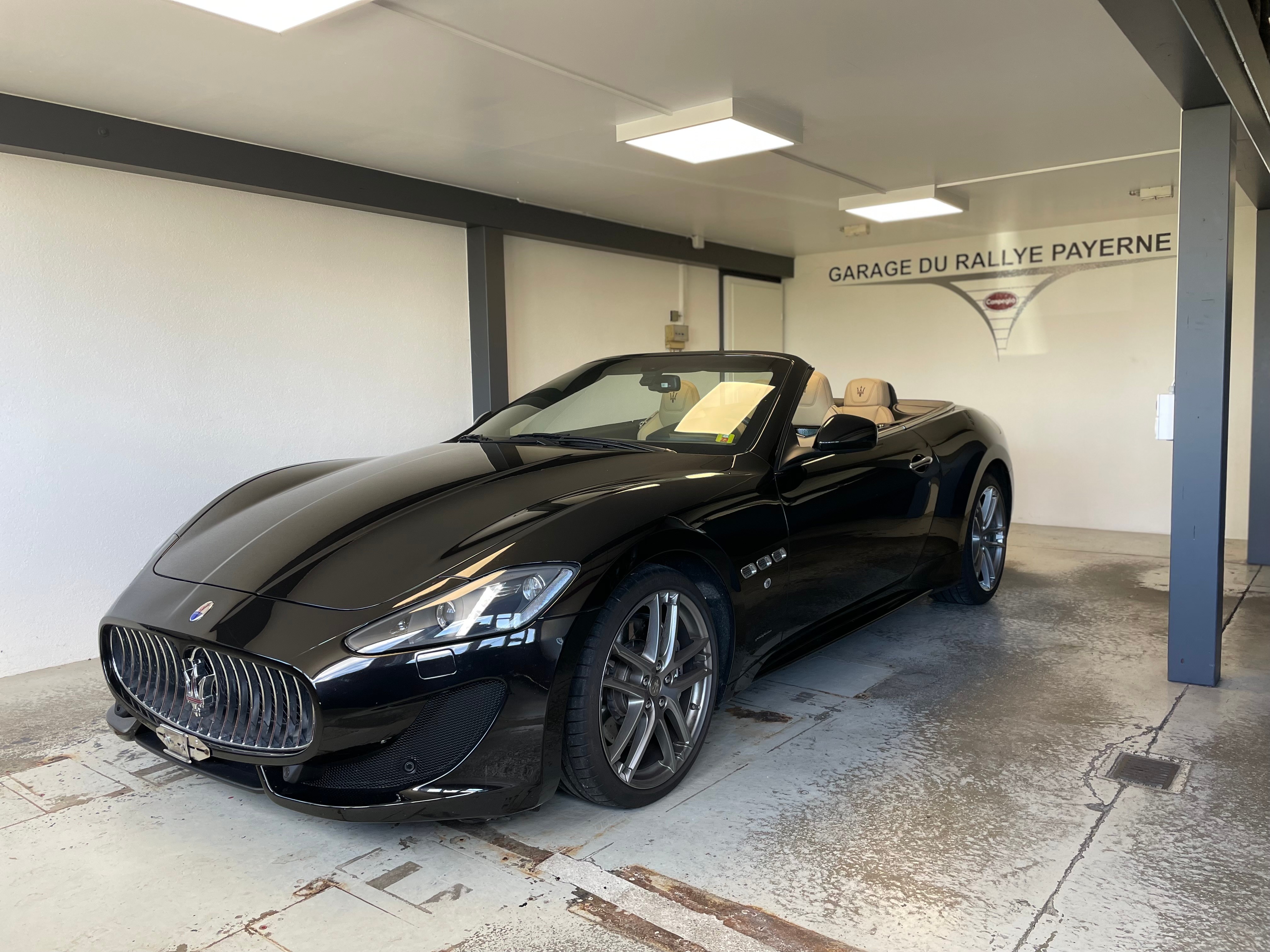 MASERATI GranCabrio Sport Automatica