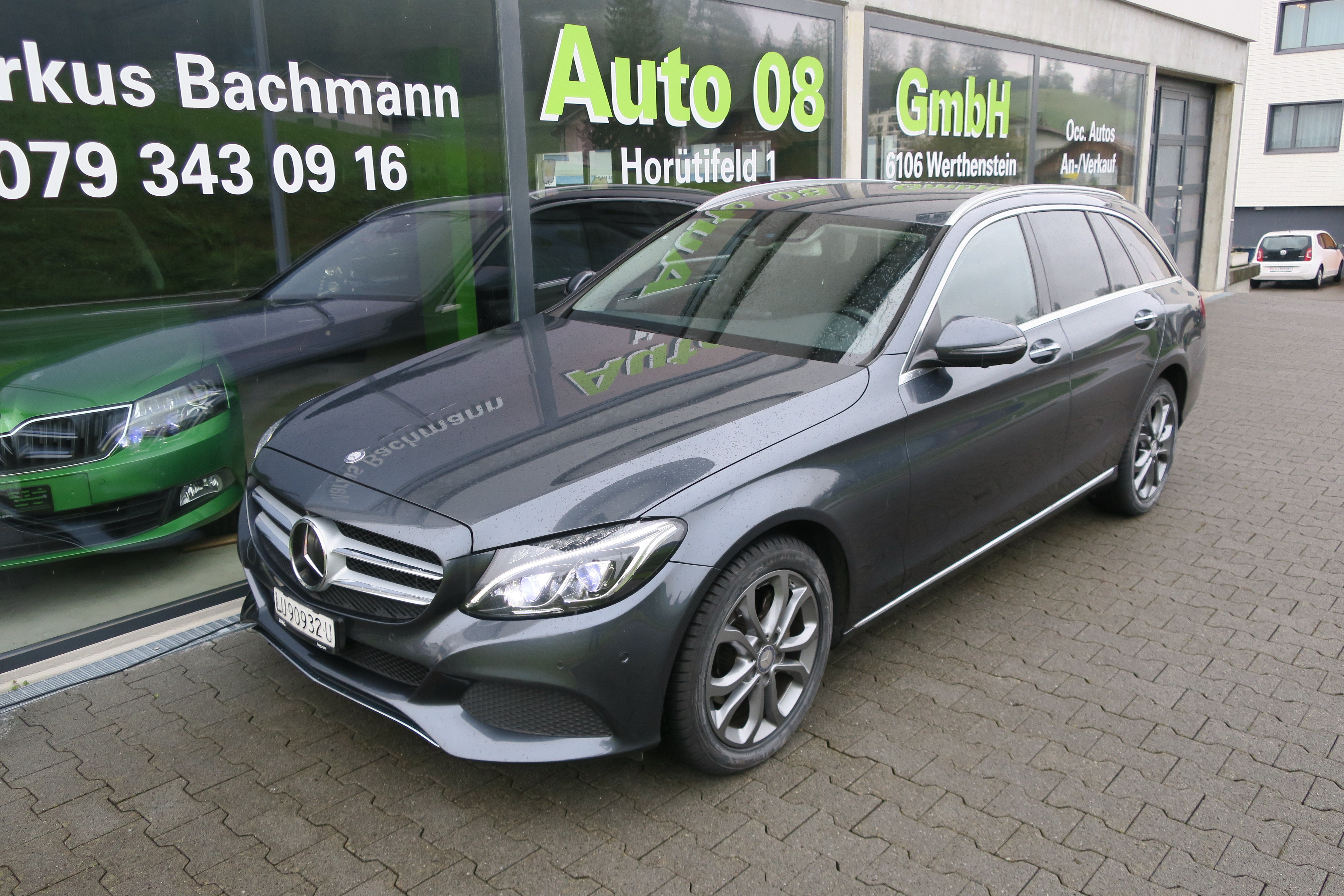 MERCEDES-BENZ C 220 BlueTEC Avantgarde 7G-Tronic