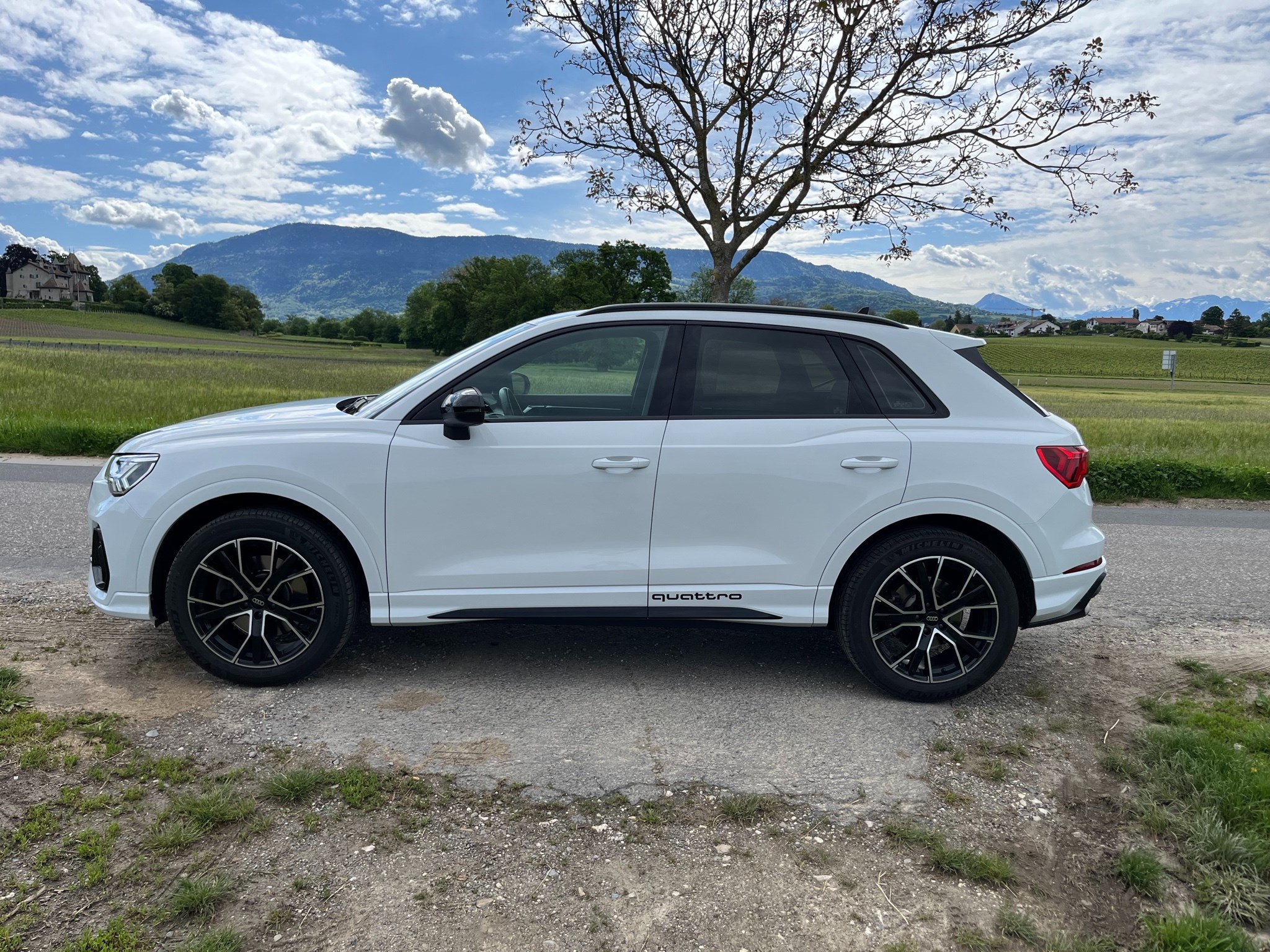 AUDI Q3 45 TFSI S line quattro S-tronic