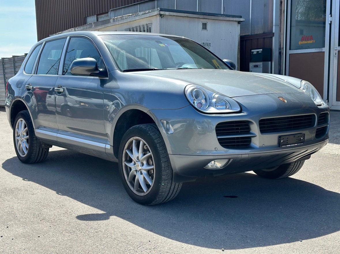 PORSCHE Cayenne S