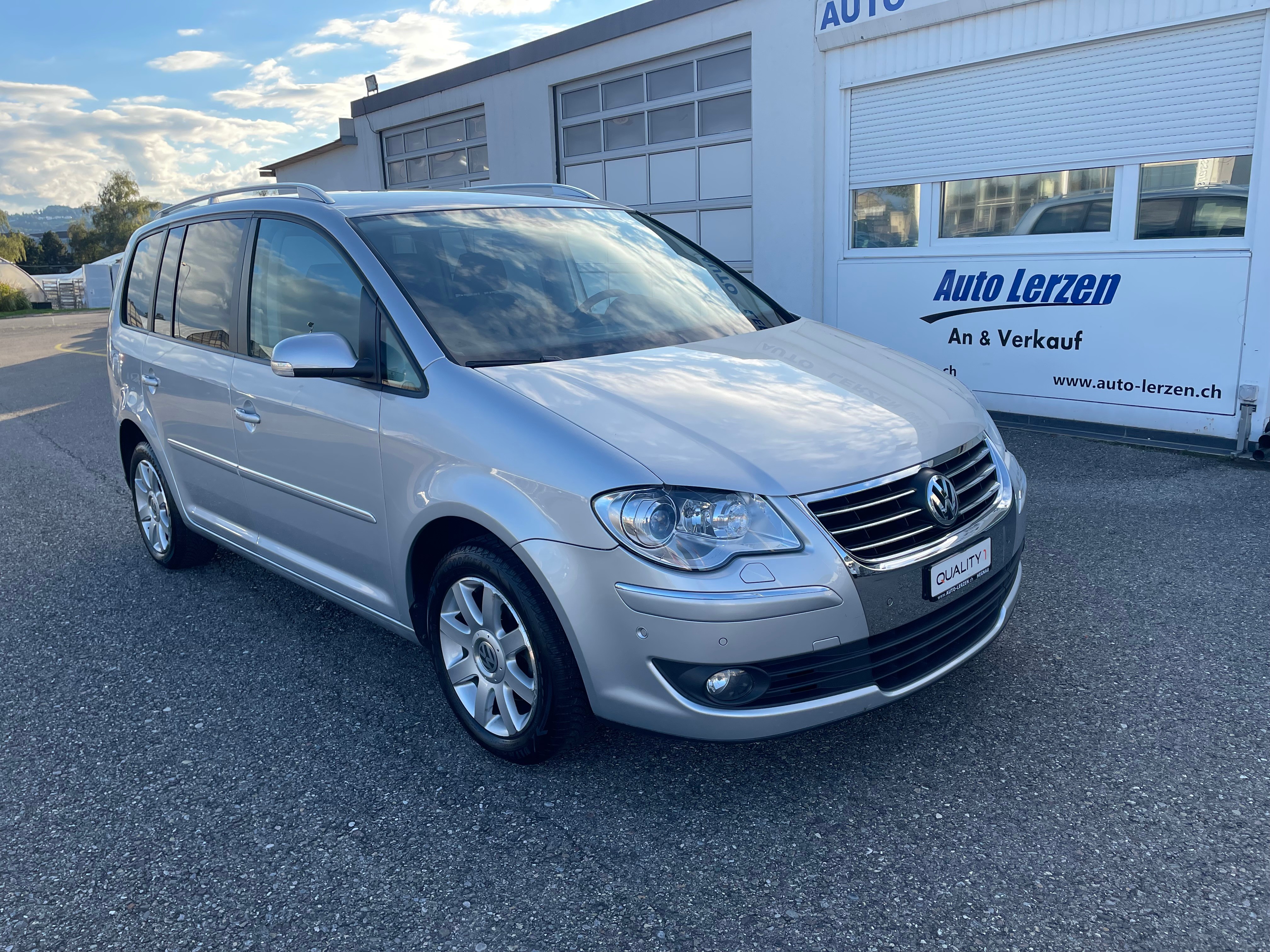 VW Touran 1.4 TSI Highline 7 Sitzplätze