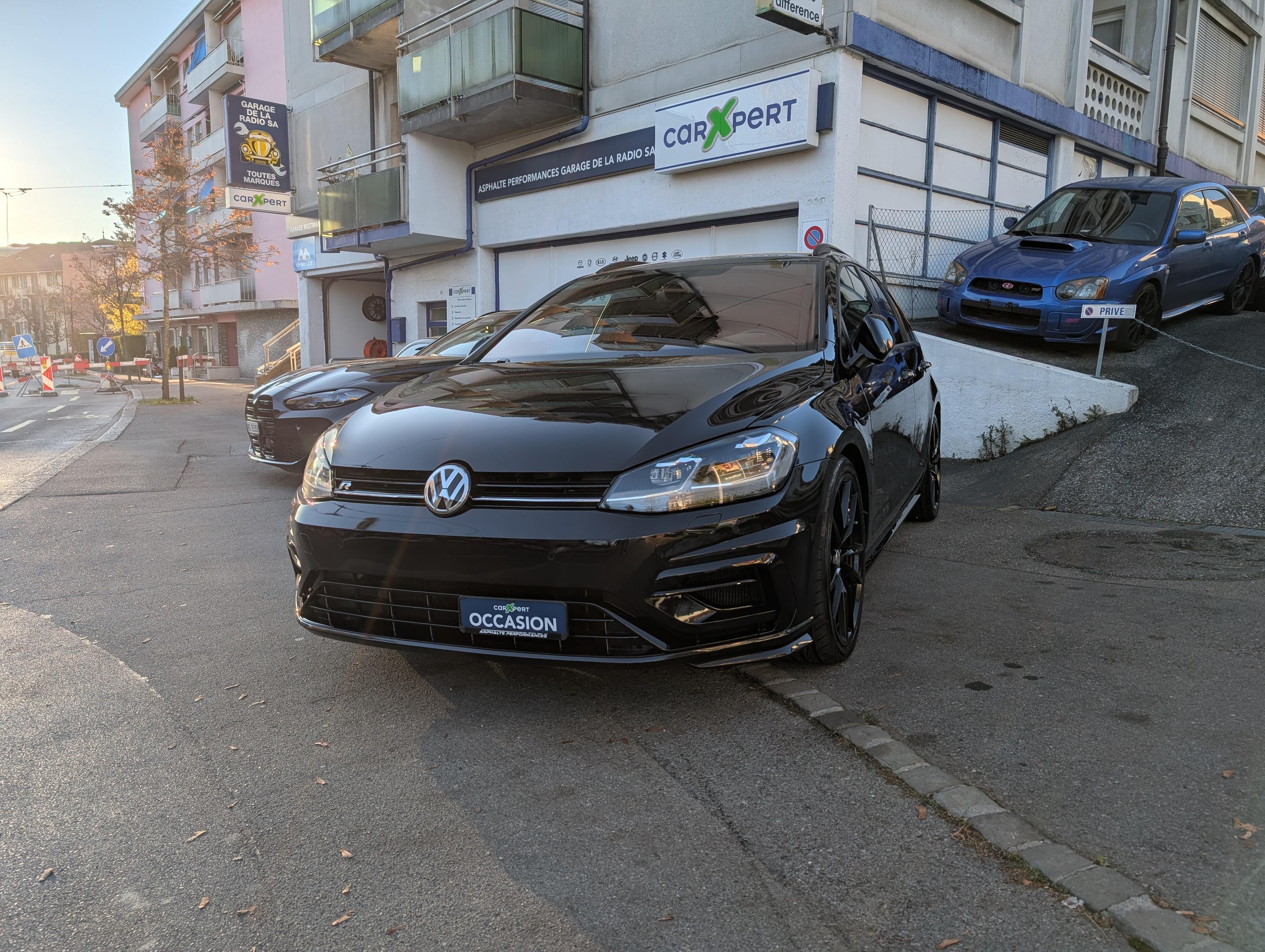 VW Golf Variant 2.0 TSI R 4Motion DSG