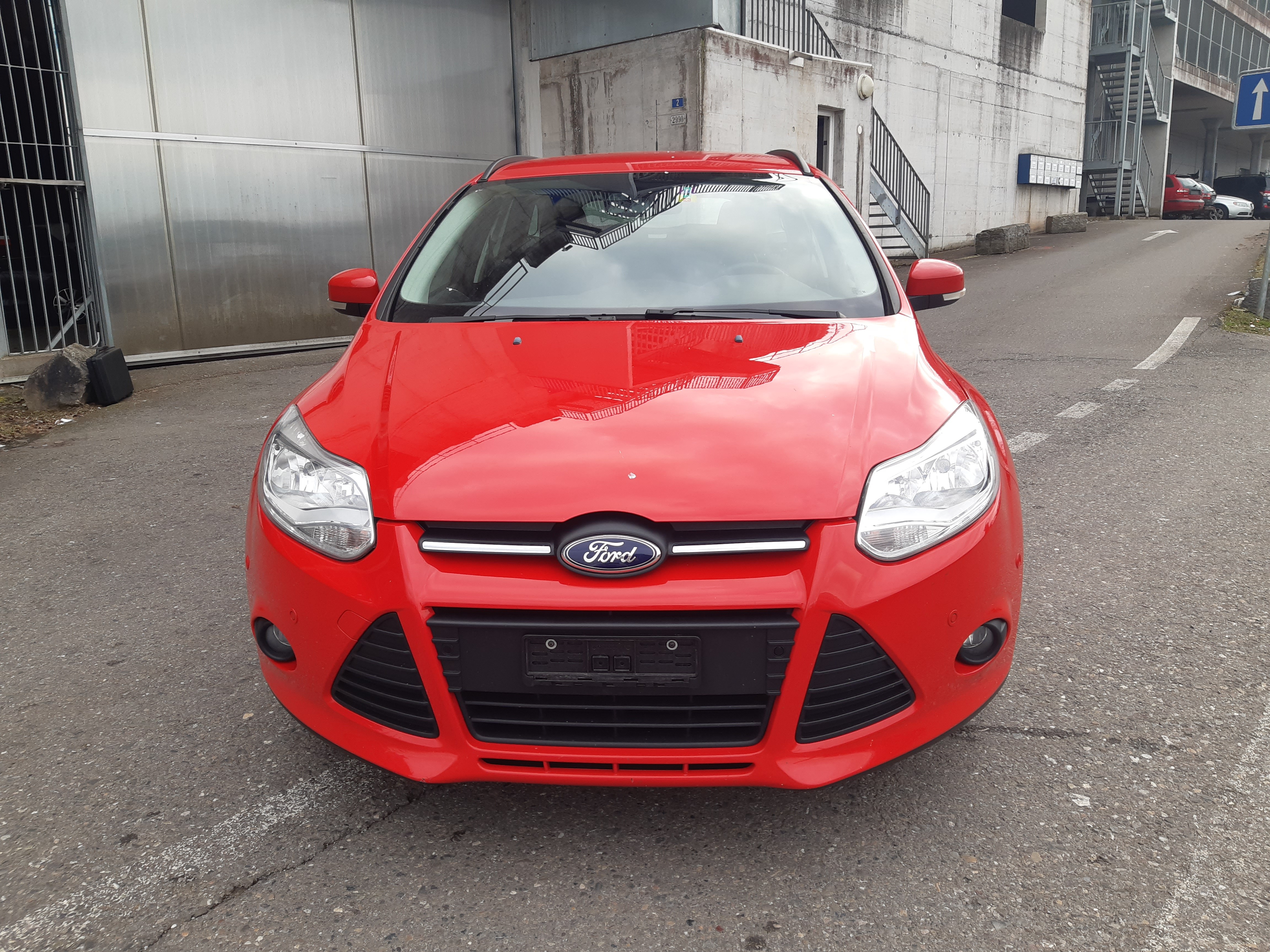 FORD Focus 1.0 SCTi Carving