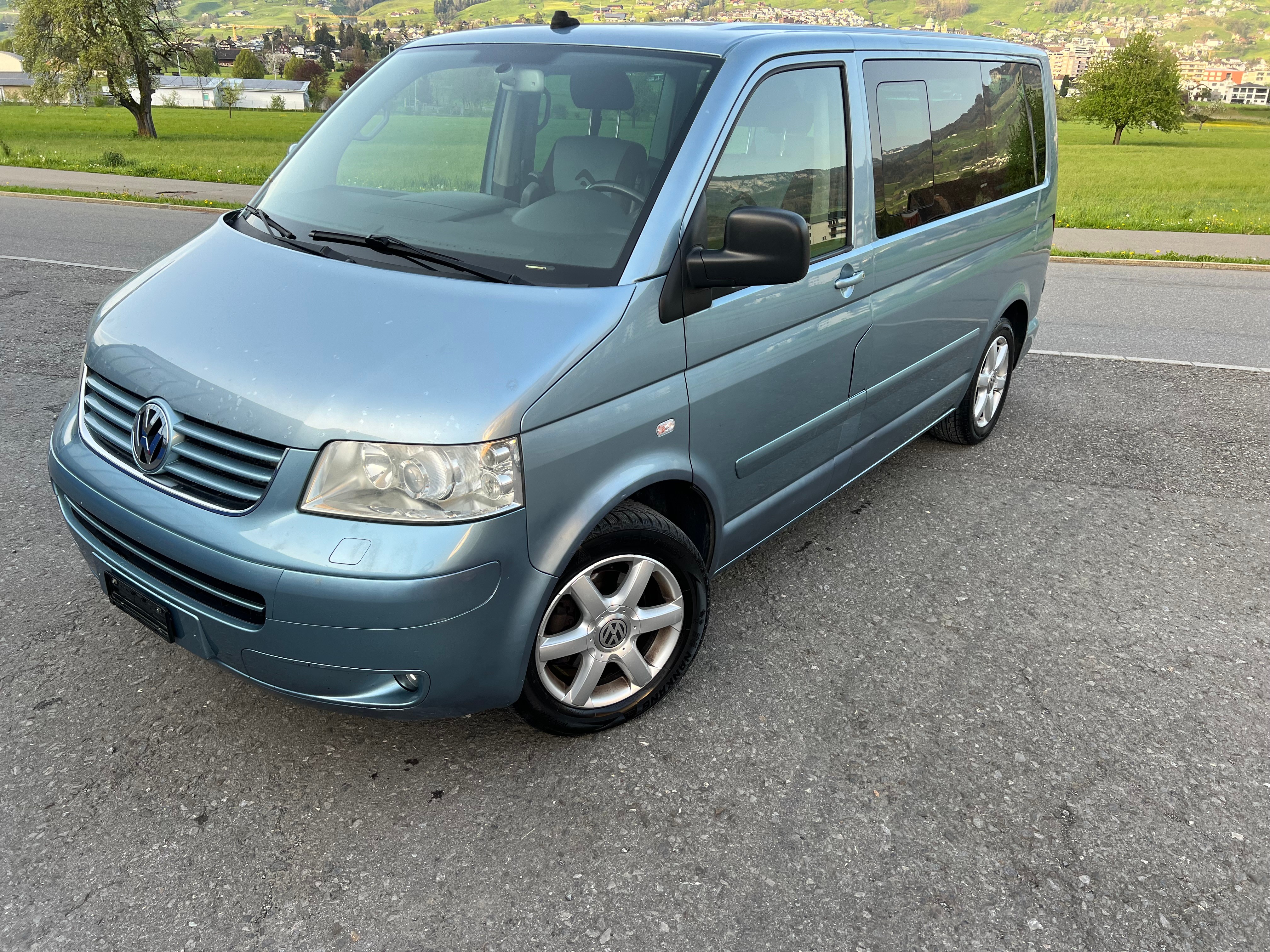 VW T5 Multivan Comfortline 2.5 TDI 4x4 Standheizung, AHK