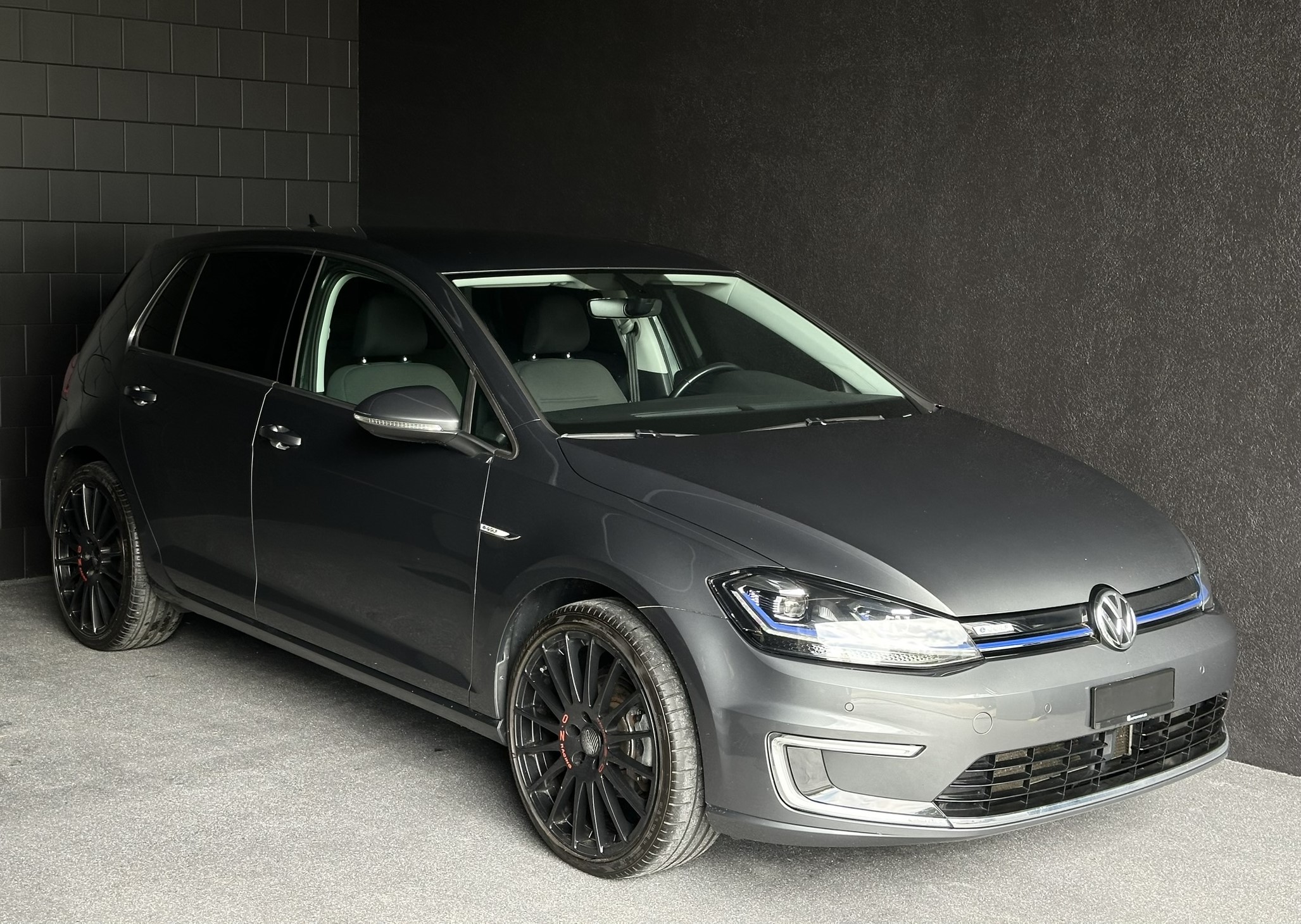 VW e-Golf