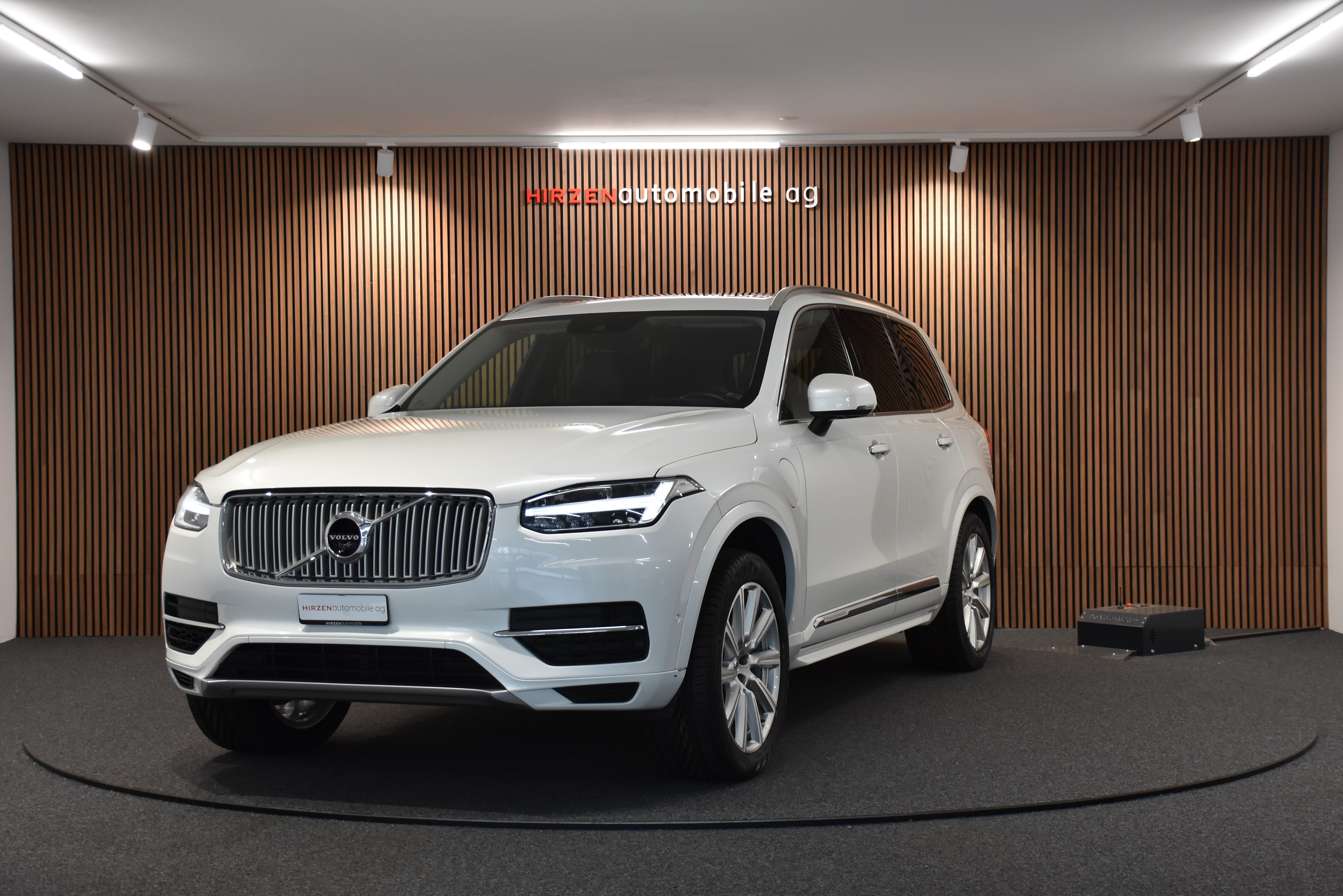 VOLVO XC90 T8 AWD Inscription Geartronic