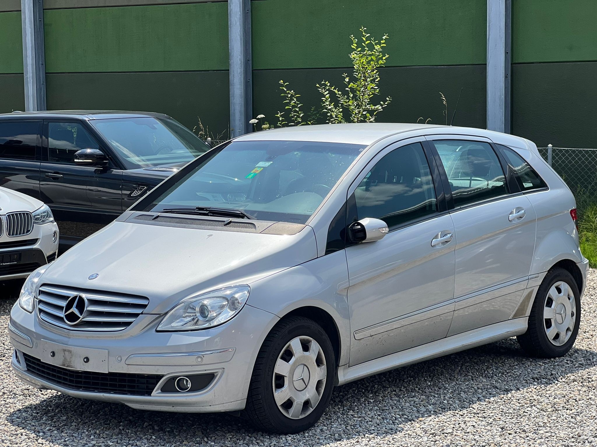 MERCEDES-BENZ B 200