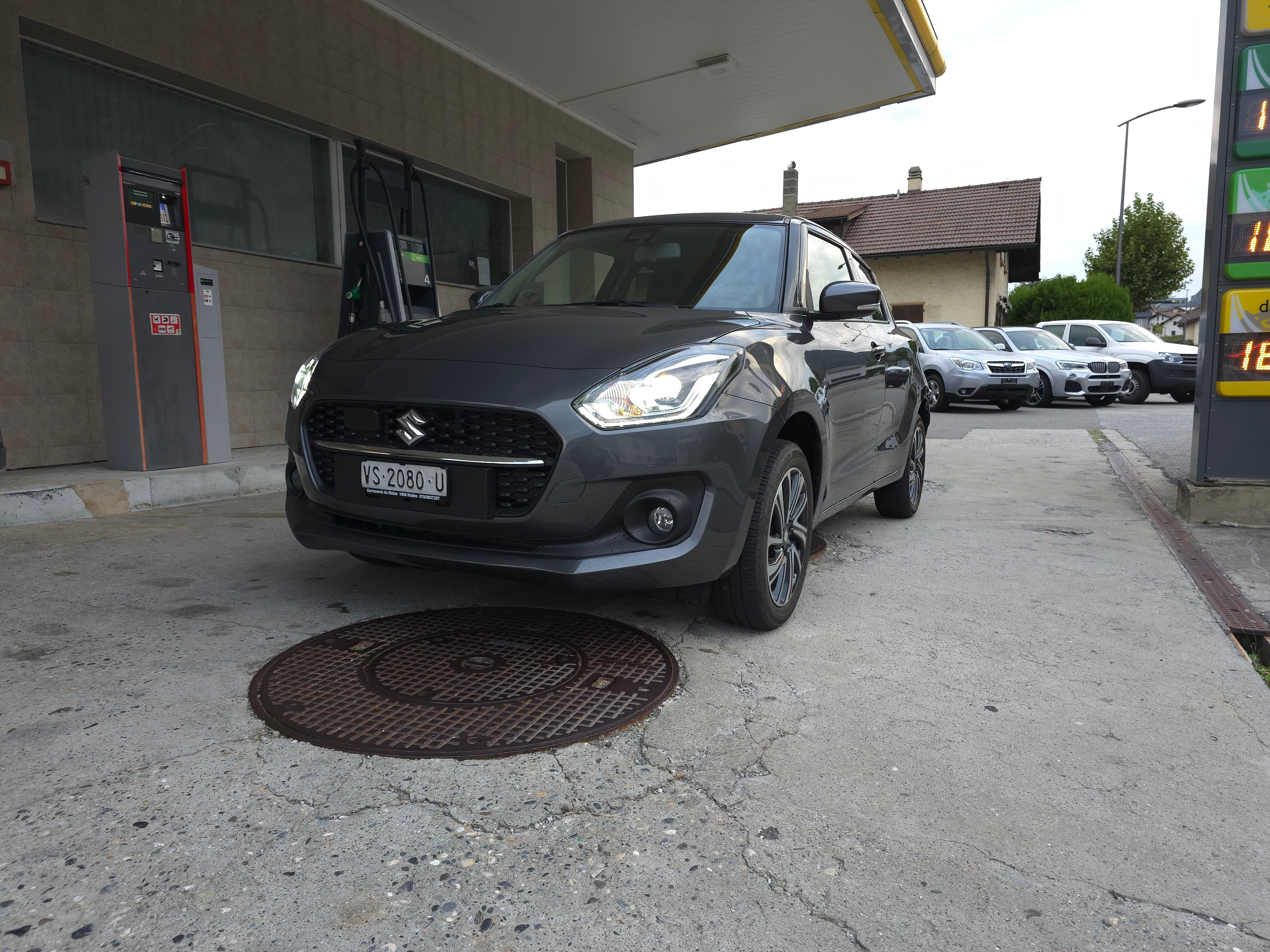 SUZUKI Swift 1.2 Compact Top 4x4 Hybrid