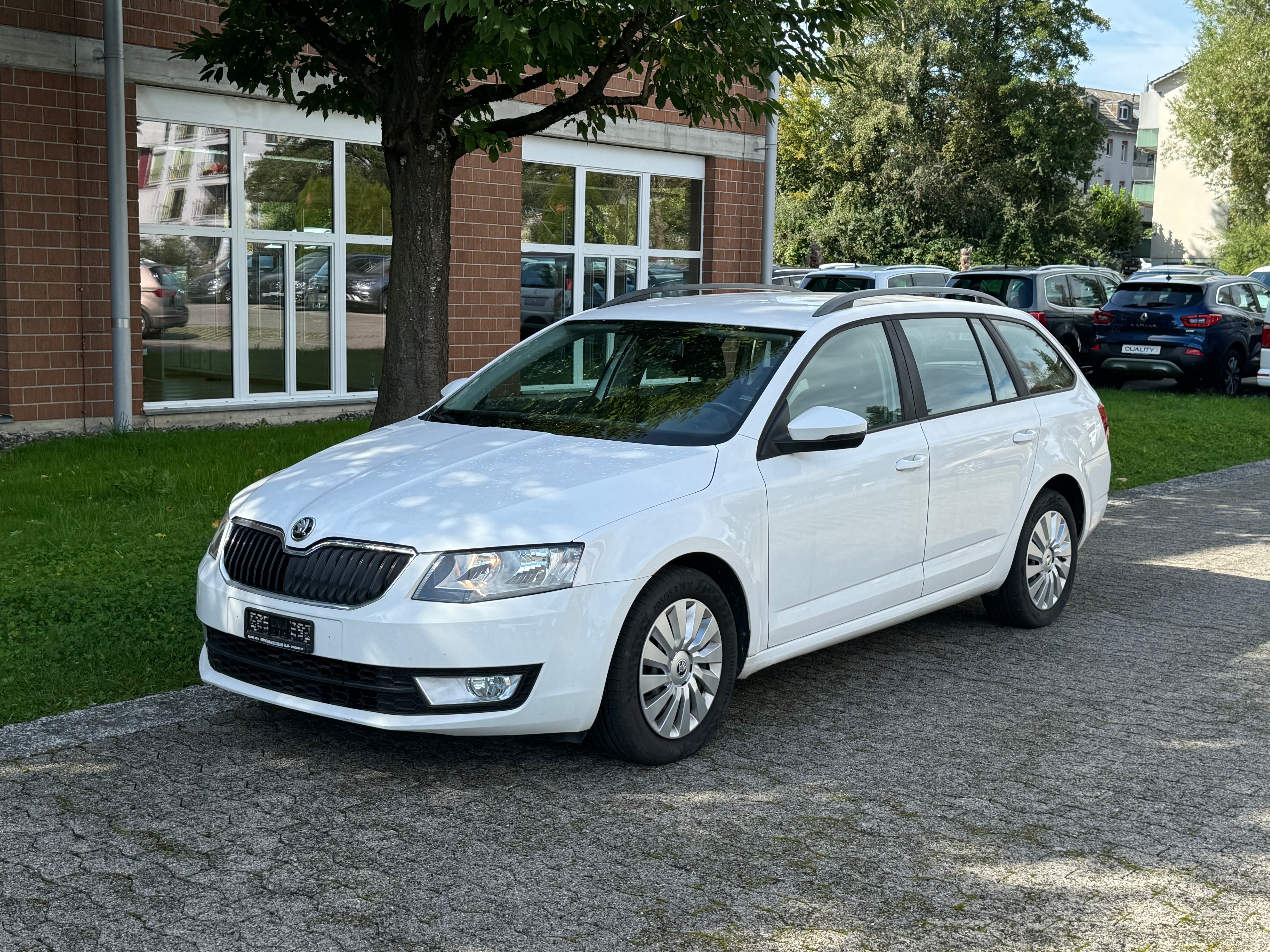 SKODA Octavia Combi 1.6 TDI Ambition DSG