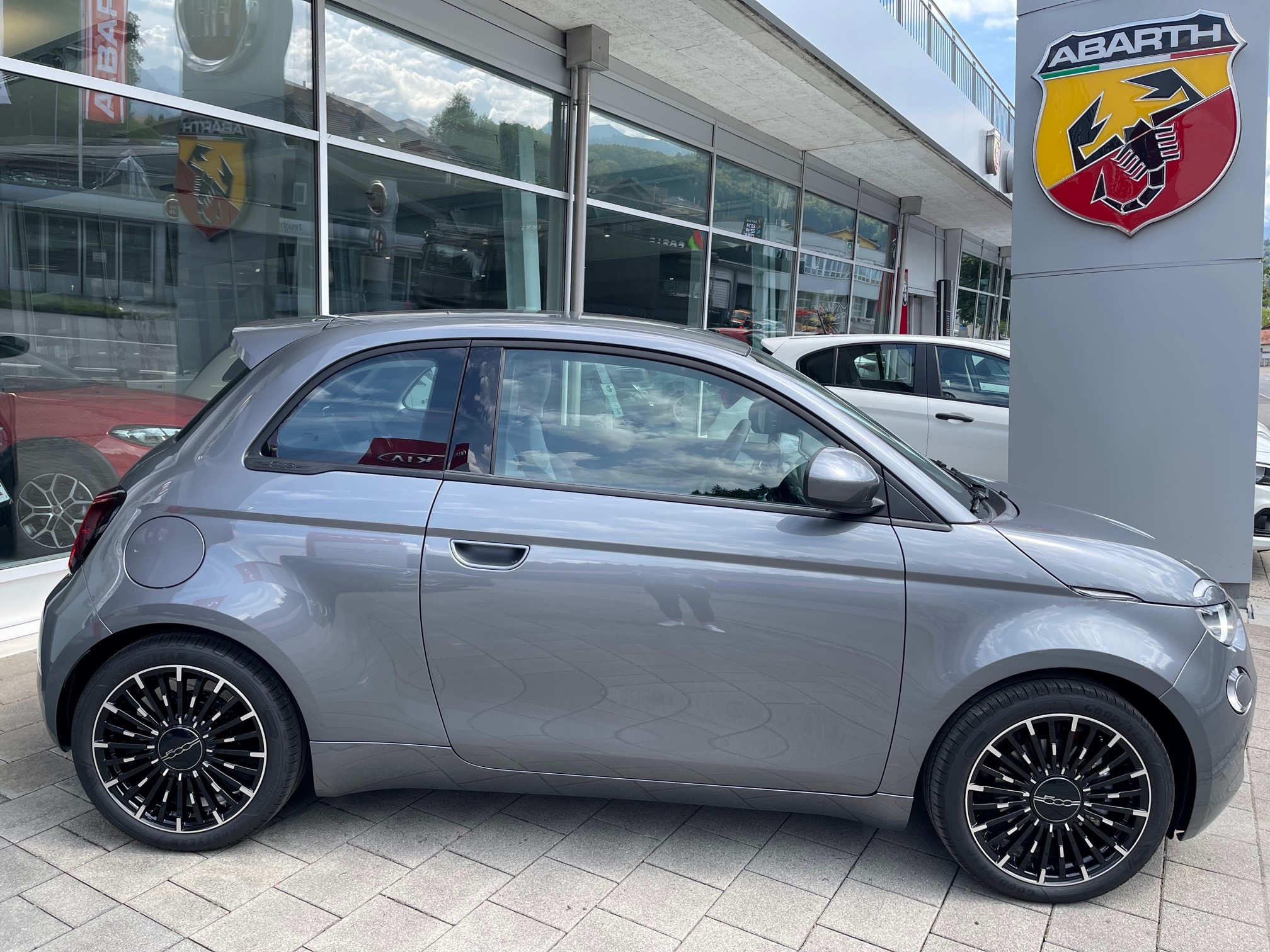 FIAT 500 electric 87 kW Icon