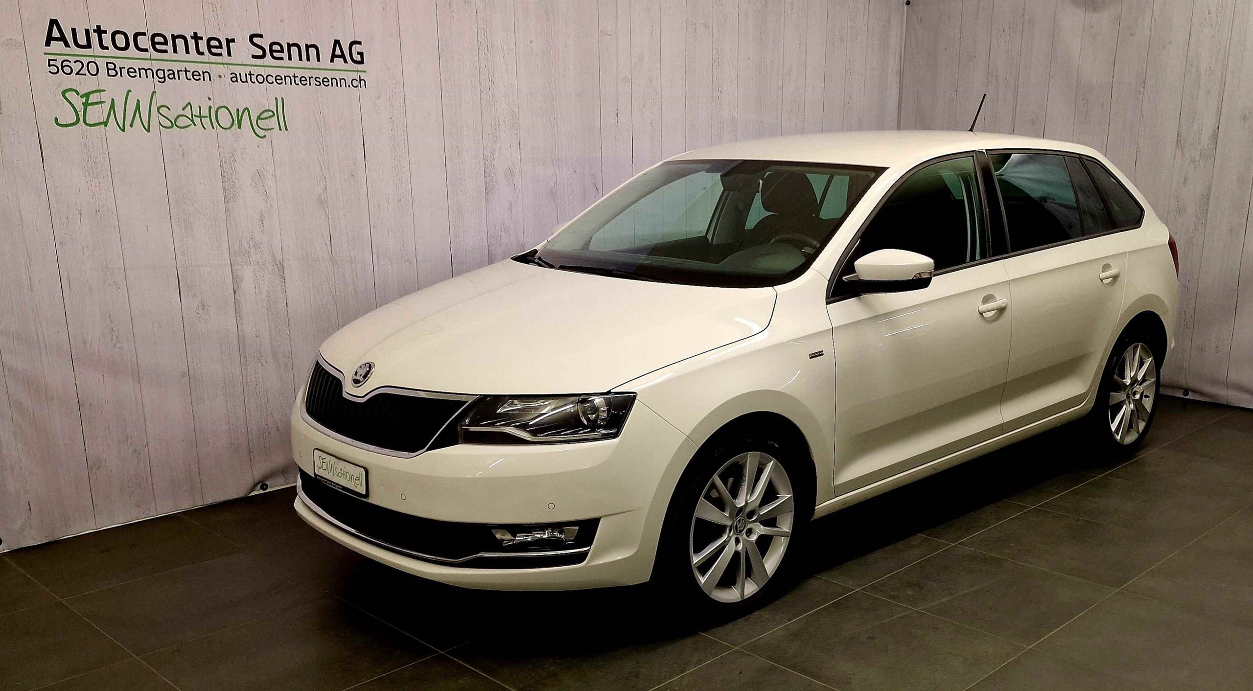 SKODA Rapid Spaceback 1.0 TSI Ambition DSG