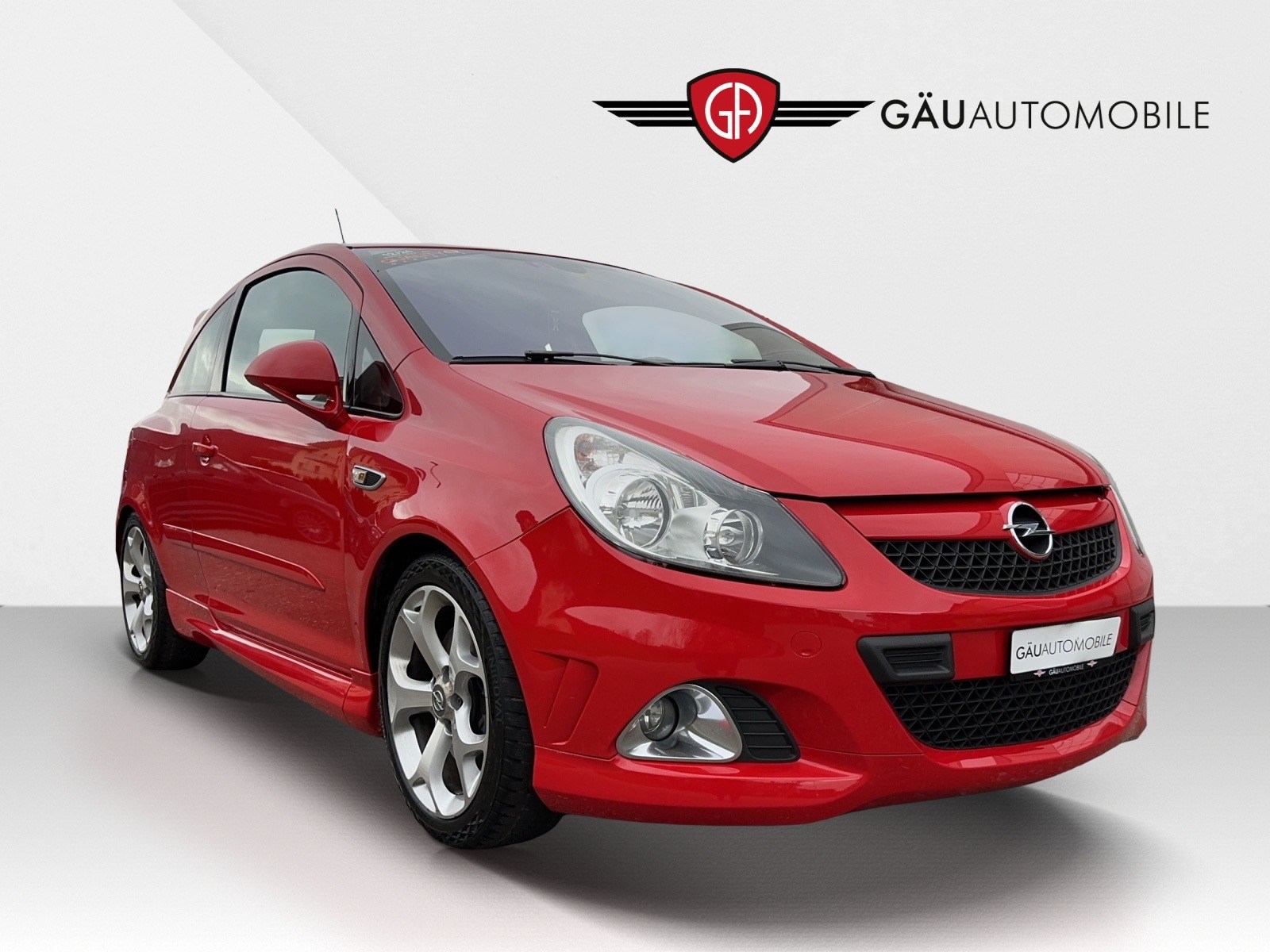 OPEL Corsa 1.6 Turbo OPC