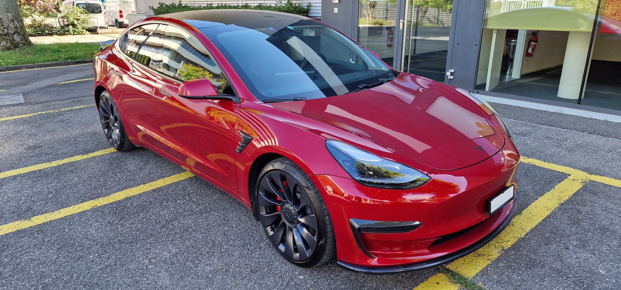 TESLA Model 3 Performance Dual Motor AWD