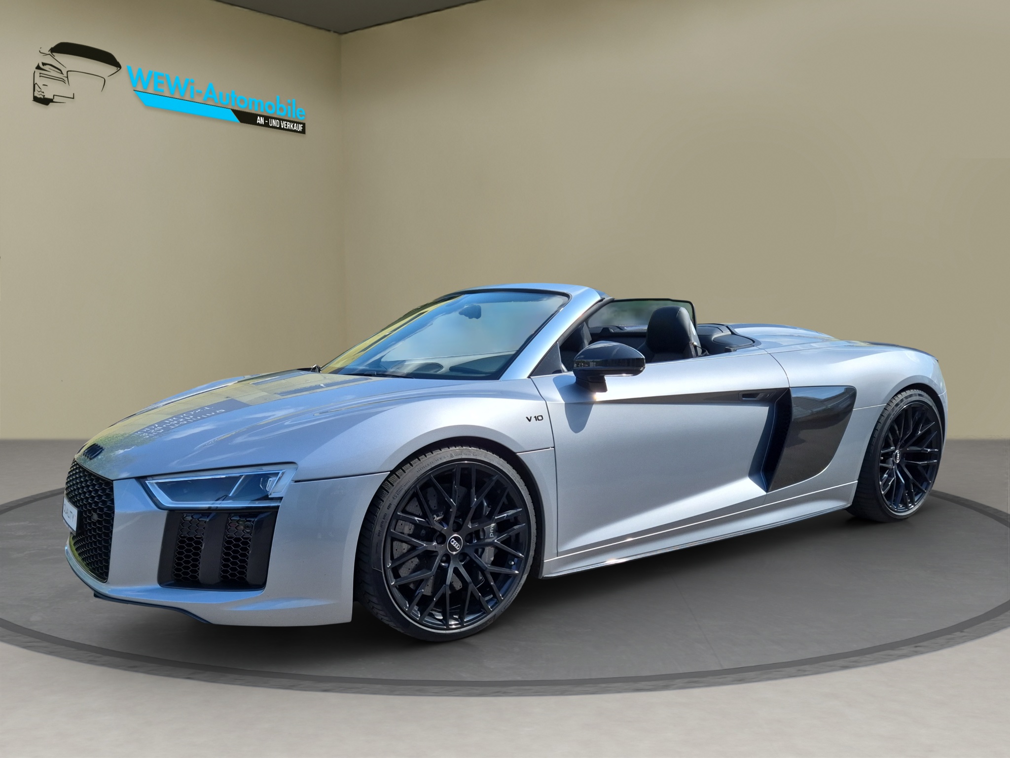 AUDI R8 Spyder 5.2 plus S-Tronic