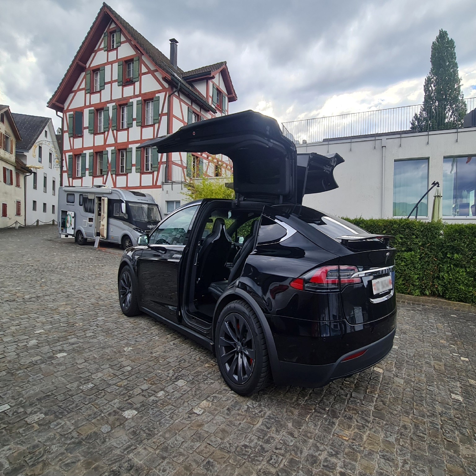 TESLA Model X 90 D