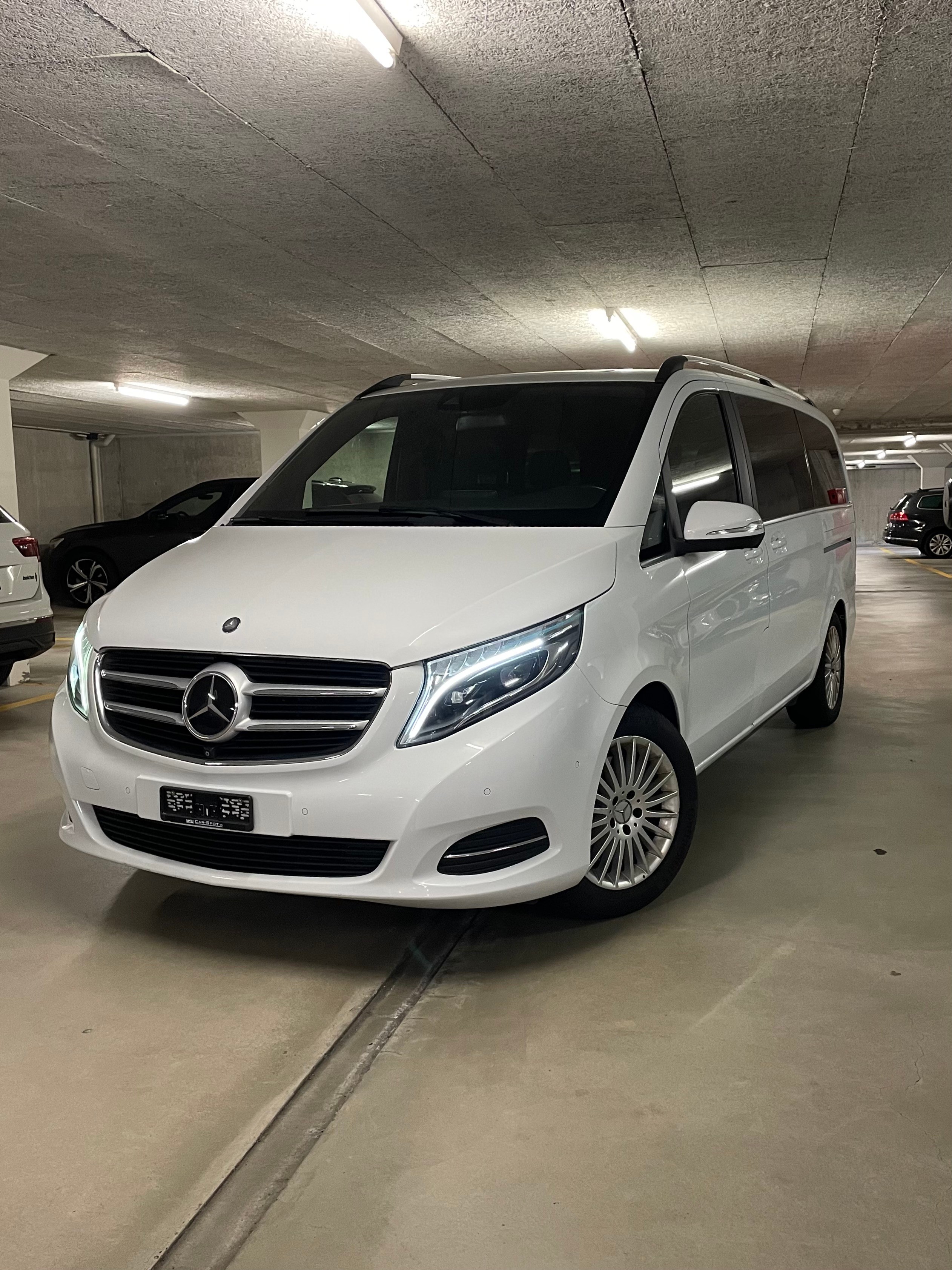 MERCEDES-BENZ V 250 d Avantgarde lang 7G-Tronic