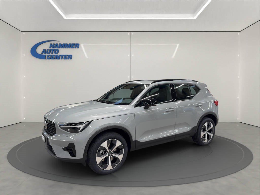 VOLVO XC40 2.0 B4 MH Ultra Dark