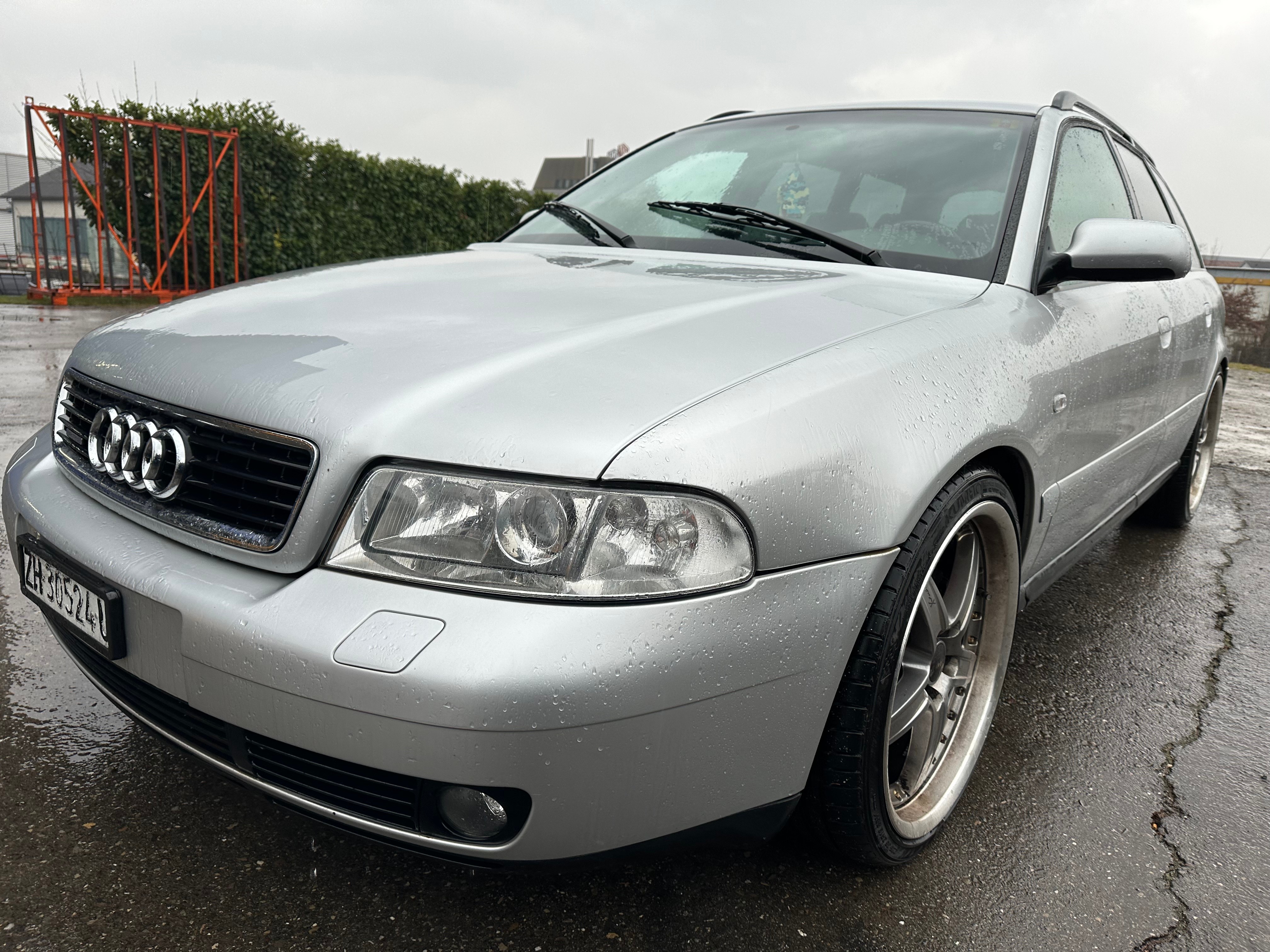 AUDI A4 Avant 2.5 TDI quattro Advance