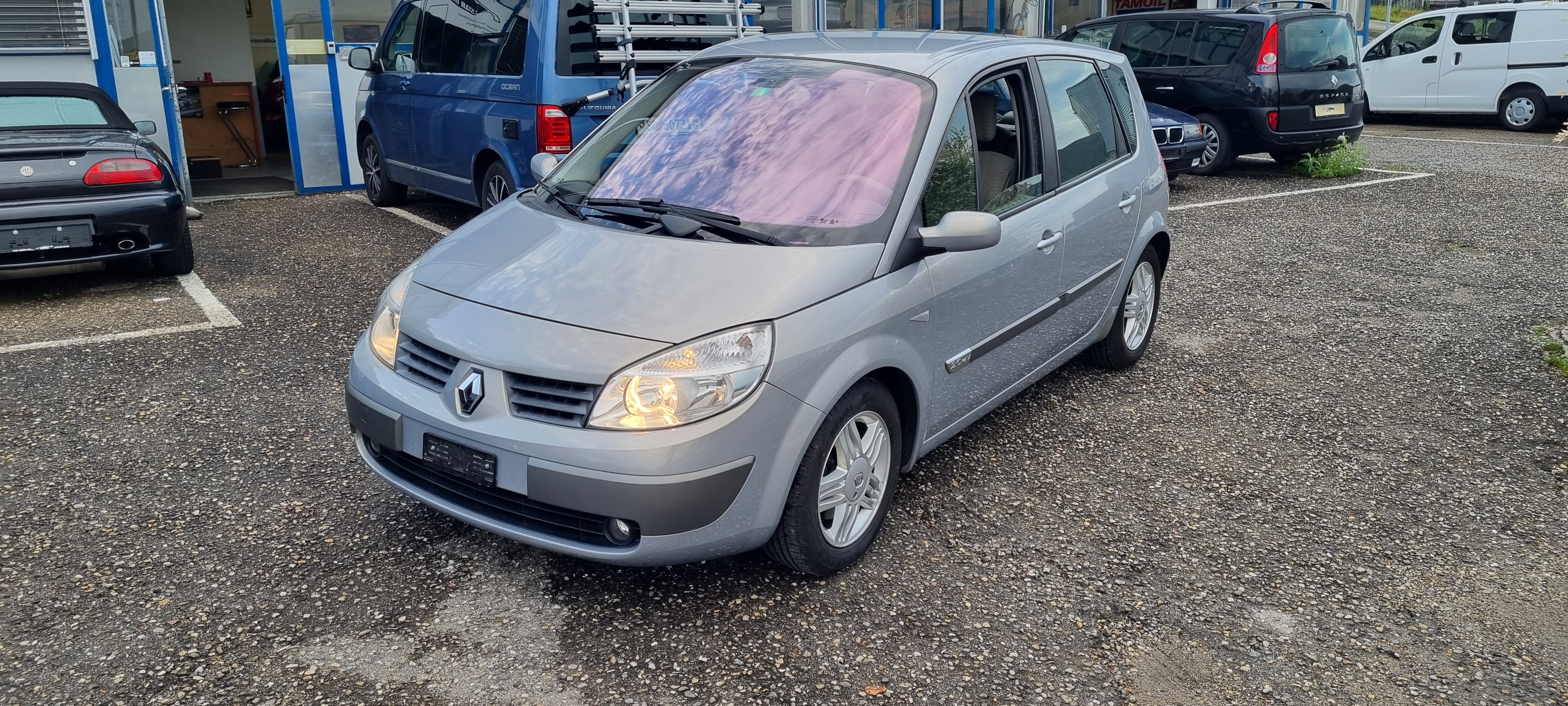 RENAULT Scénic 2.0 16V Privilège