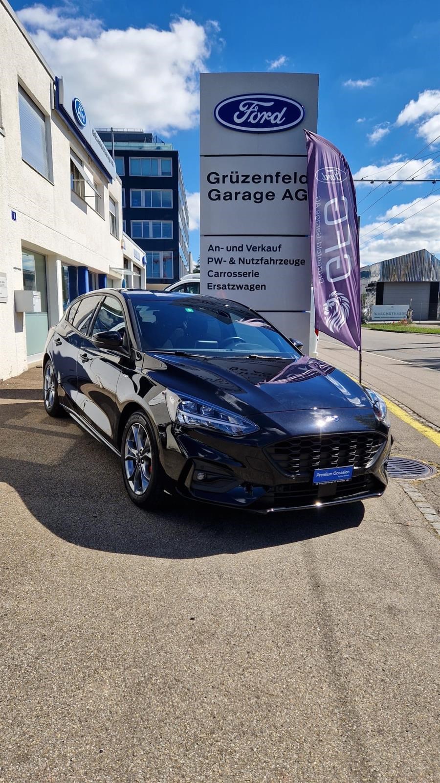 FORD Focus 1.0i EcoB Hybrid 155 ST-Line X