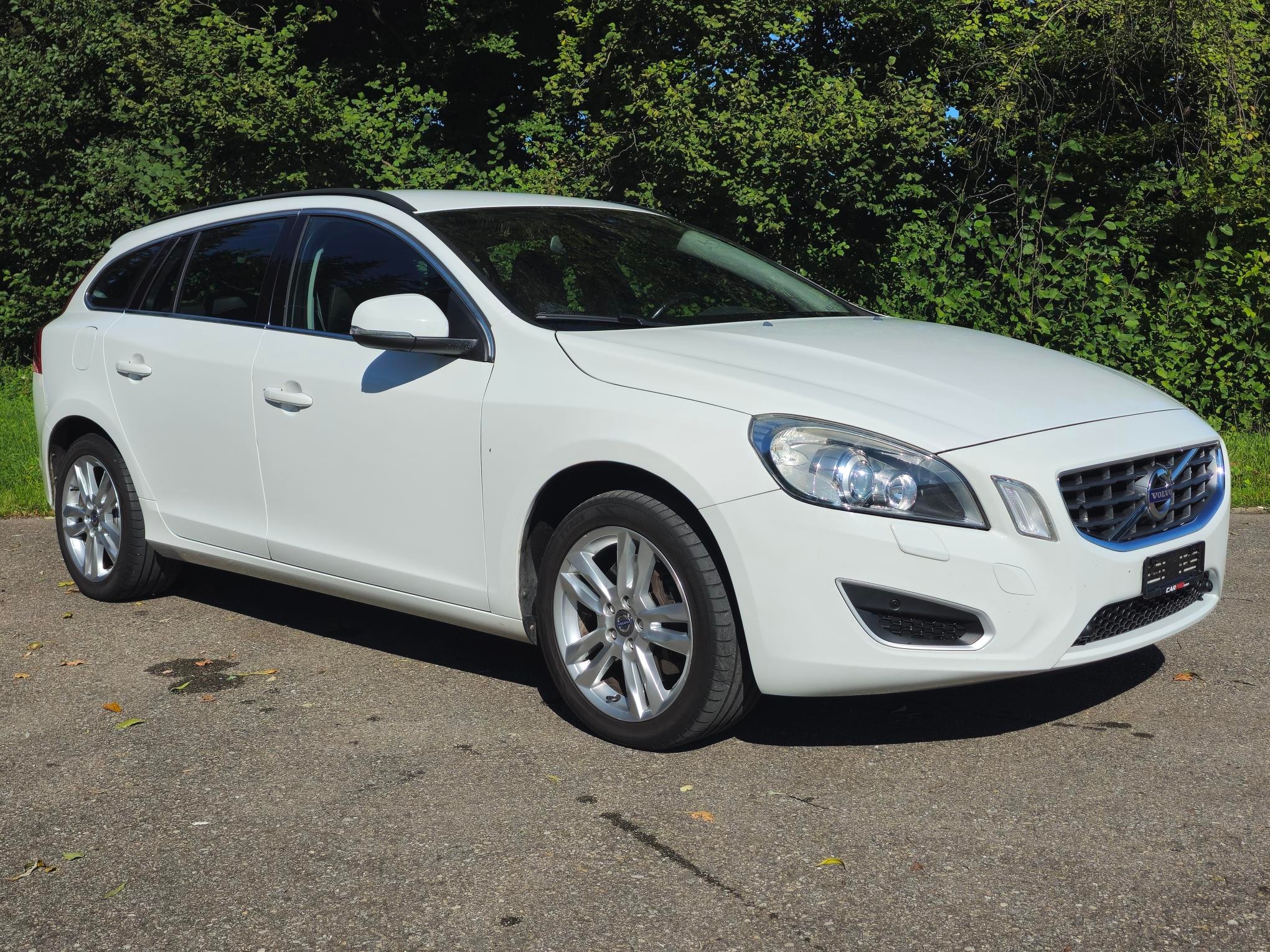 VOLVO V60 2.0T