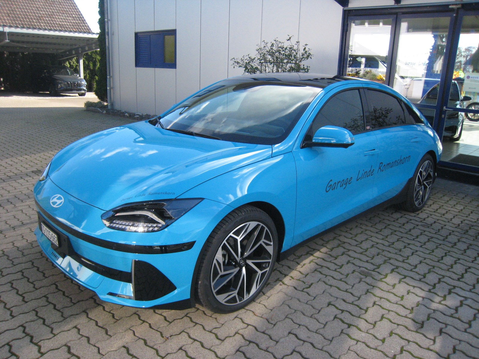 HYUNDAI Ioniq 6 77kWh Launch Edition 4WD