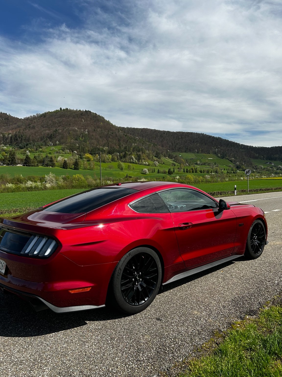 FORD Mustang Fastback 5.0 V8 GT Automat