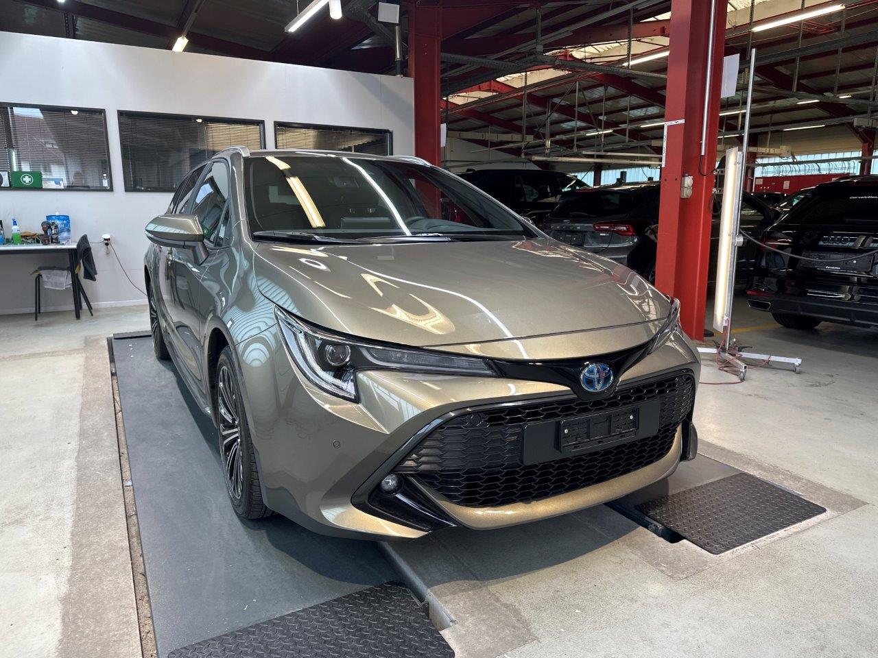 TOYOTA Corolla Touring Sports 2.0 HSD Trend e-CVT