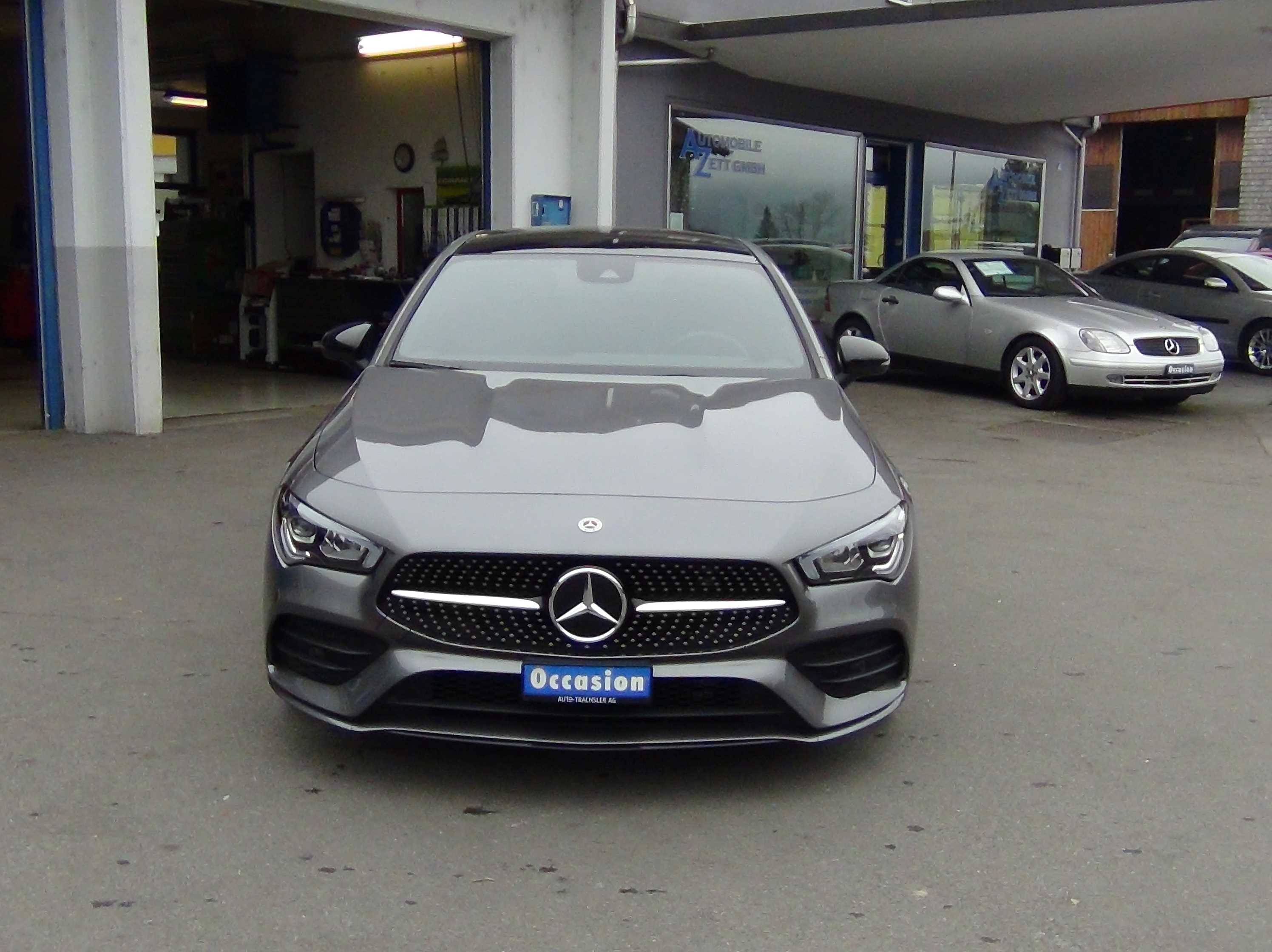 MERCEDES-BENZ CLA 200