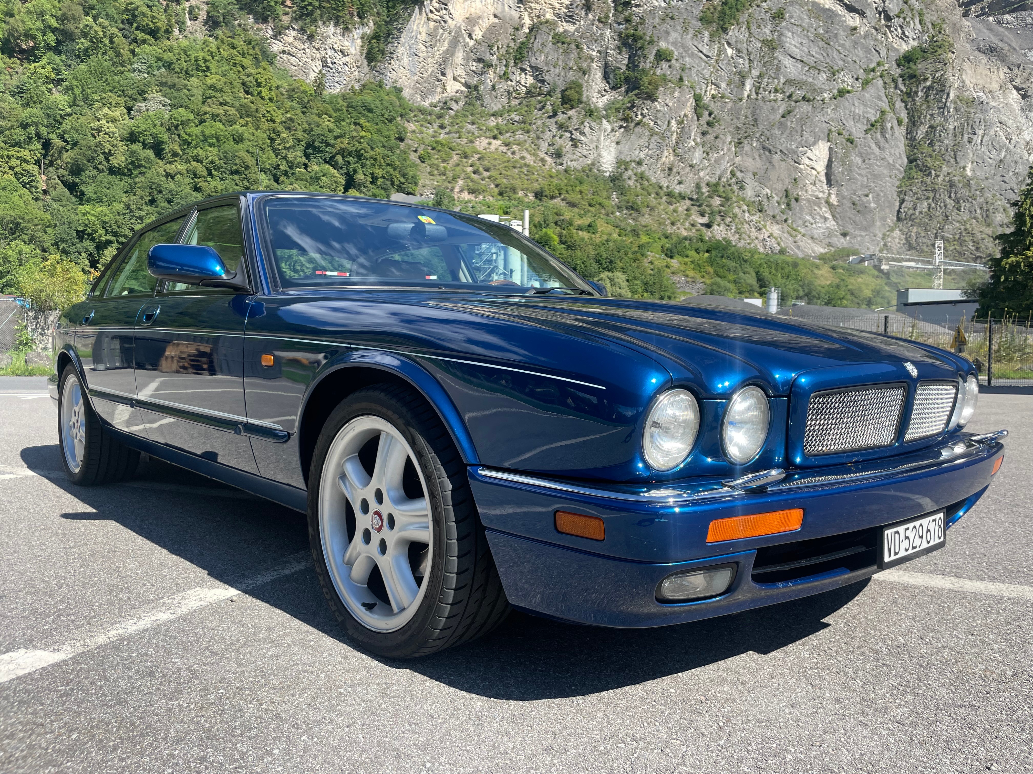 JAGUAR XJR 4.0 Supercharged