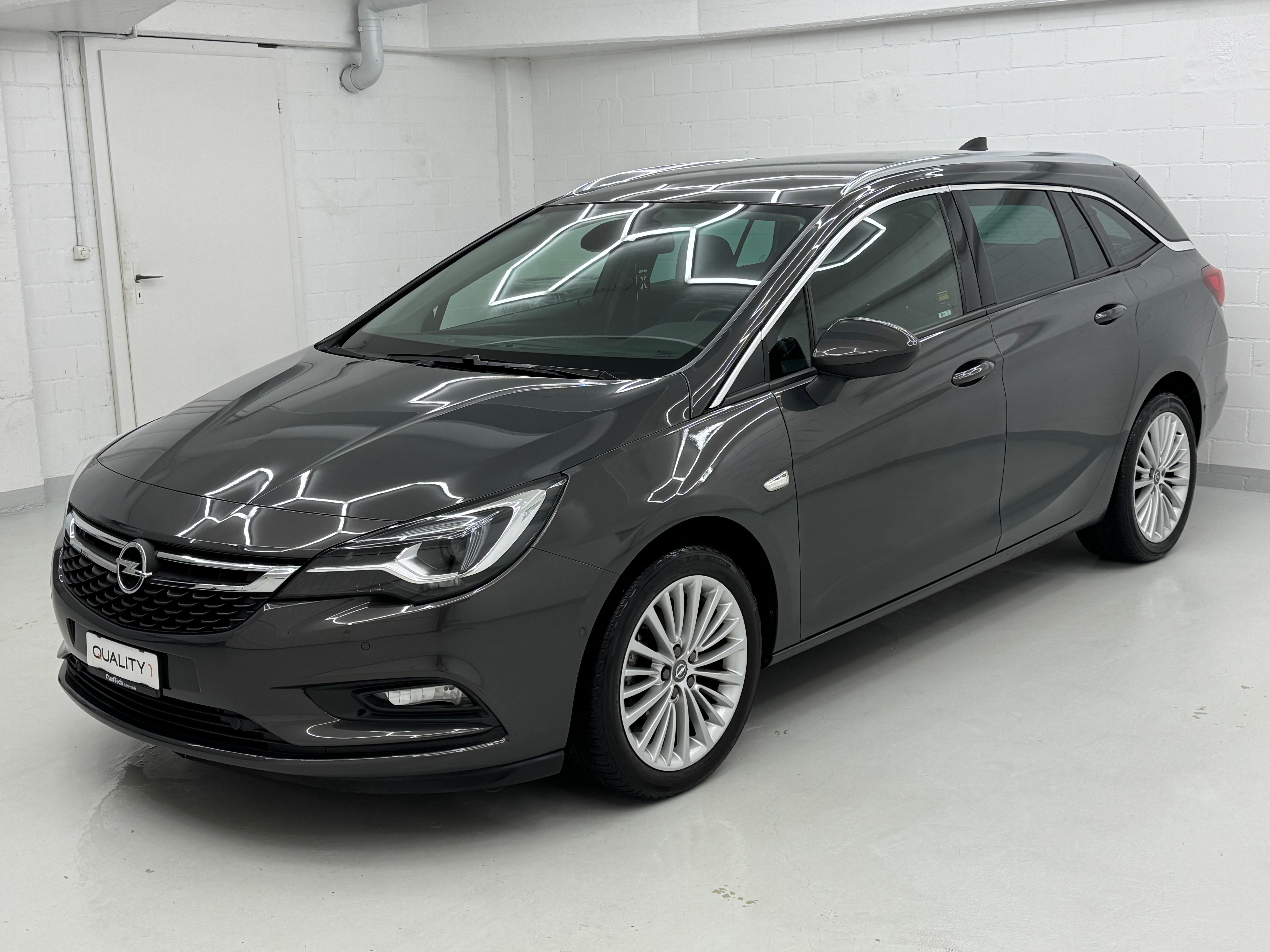 OPEL Astra Sports Tourer 1.4i Turbo Dynamic Automatic