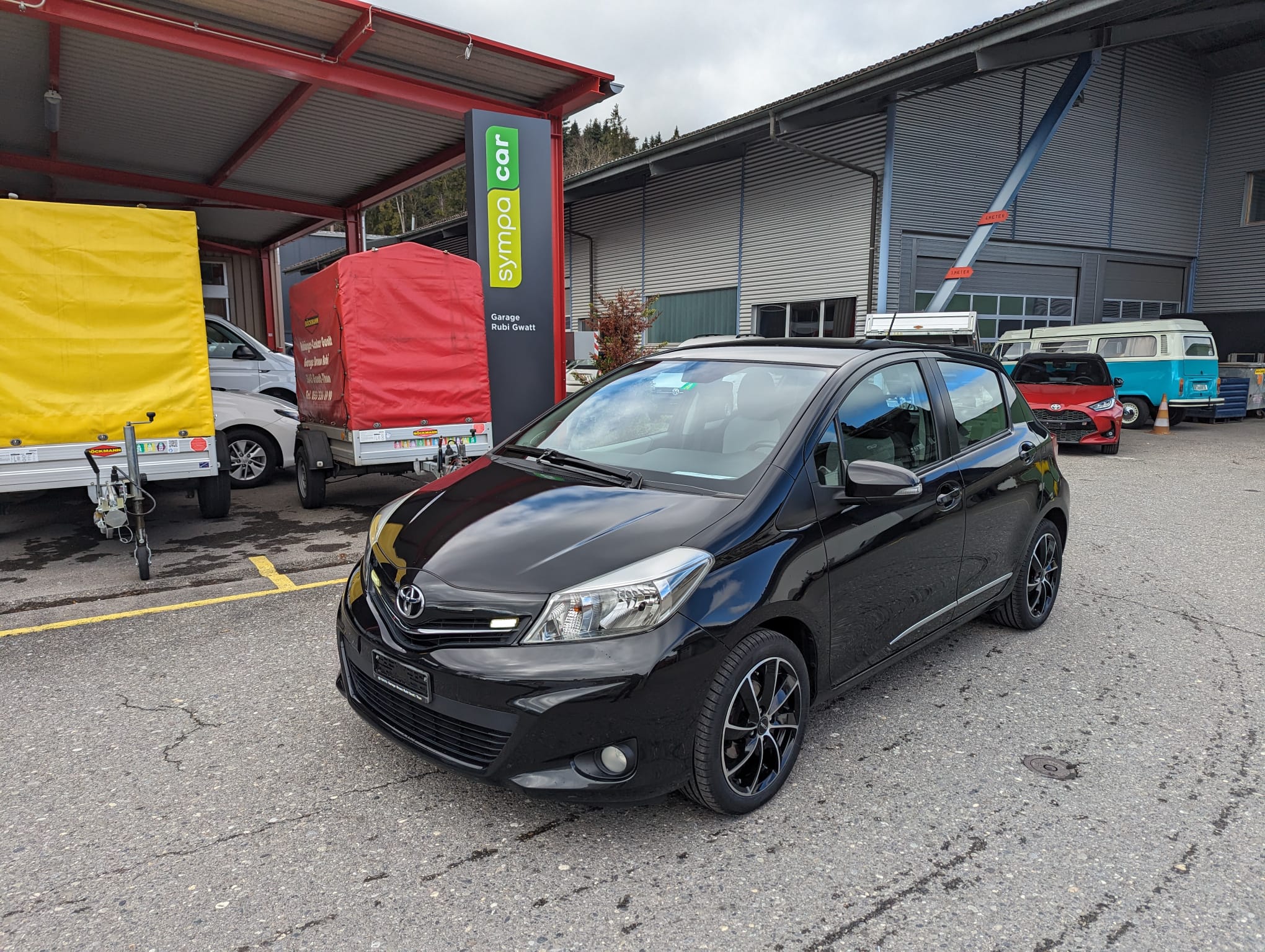 TOYOTA Yaris 1.33 Sol Premium