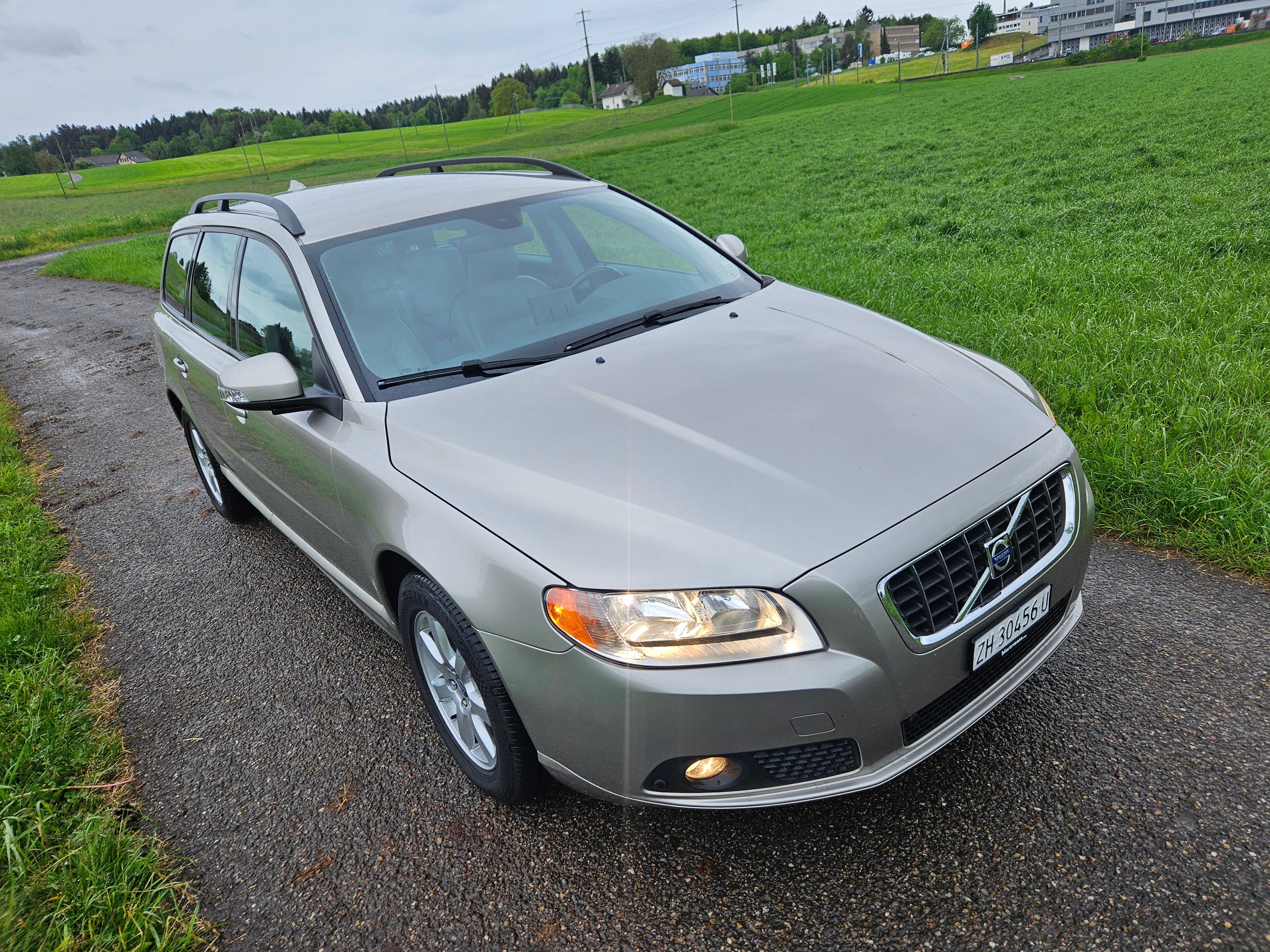 VOLVO V70 2.5T Summum Geartronic