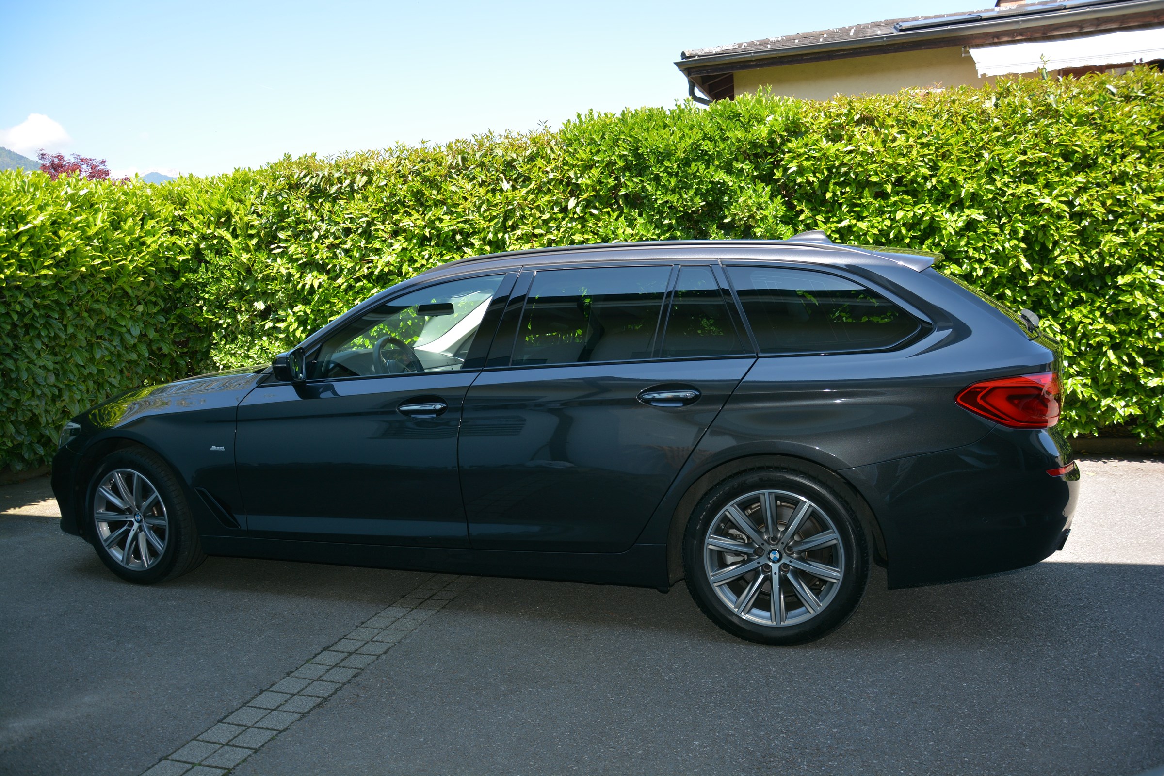 BMW 520d xDrive Touring Sport Line Steptronic