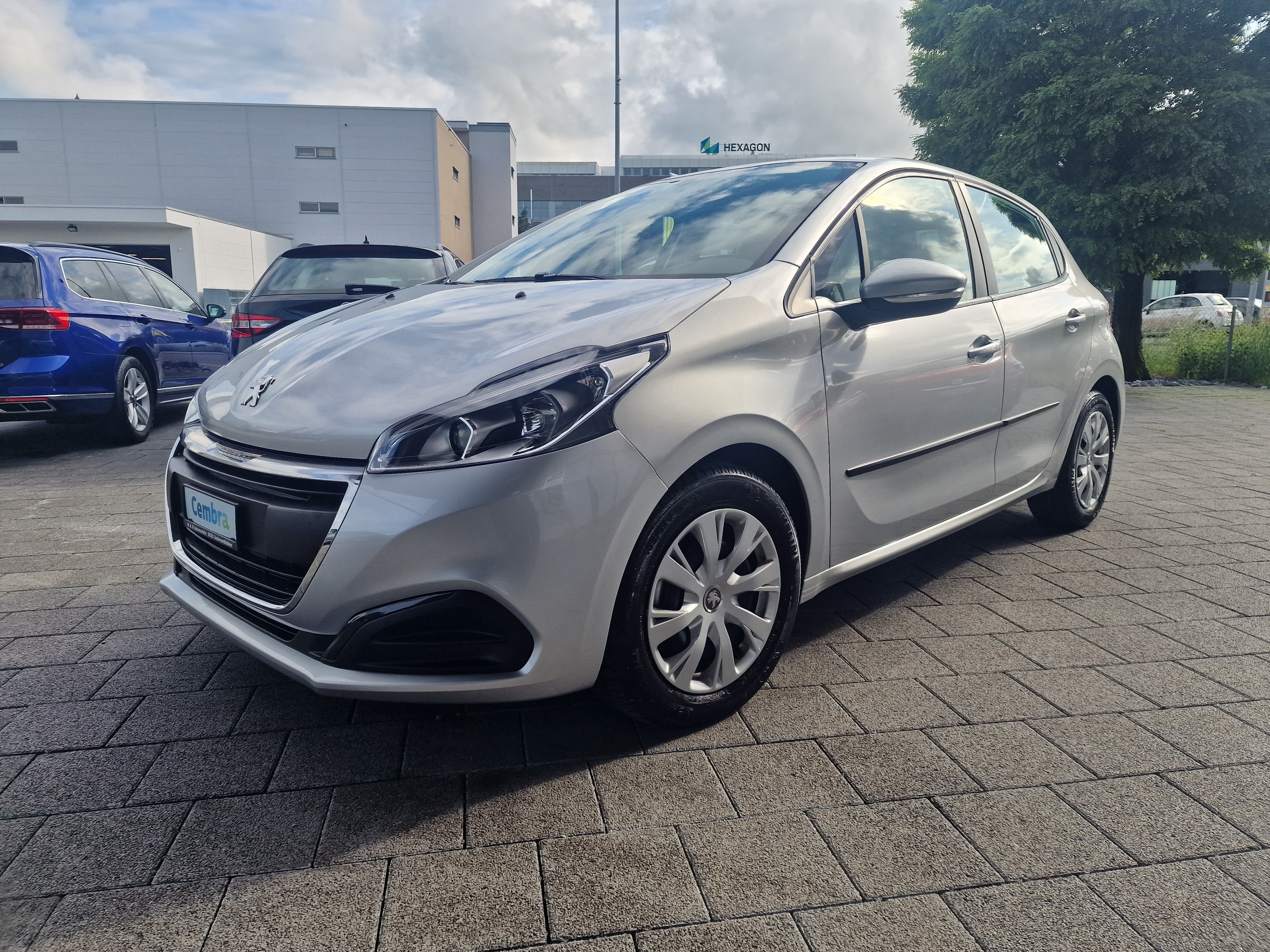 PEUGEOT 208 1.2 PureTech Active EAT6