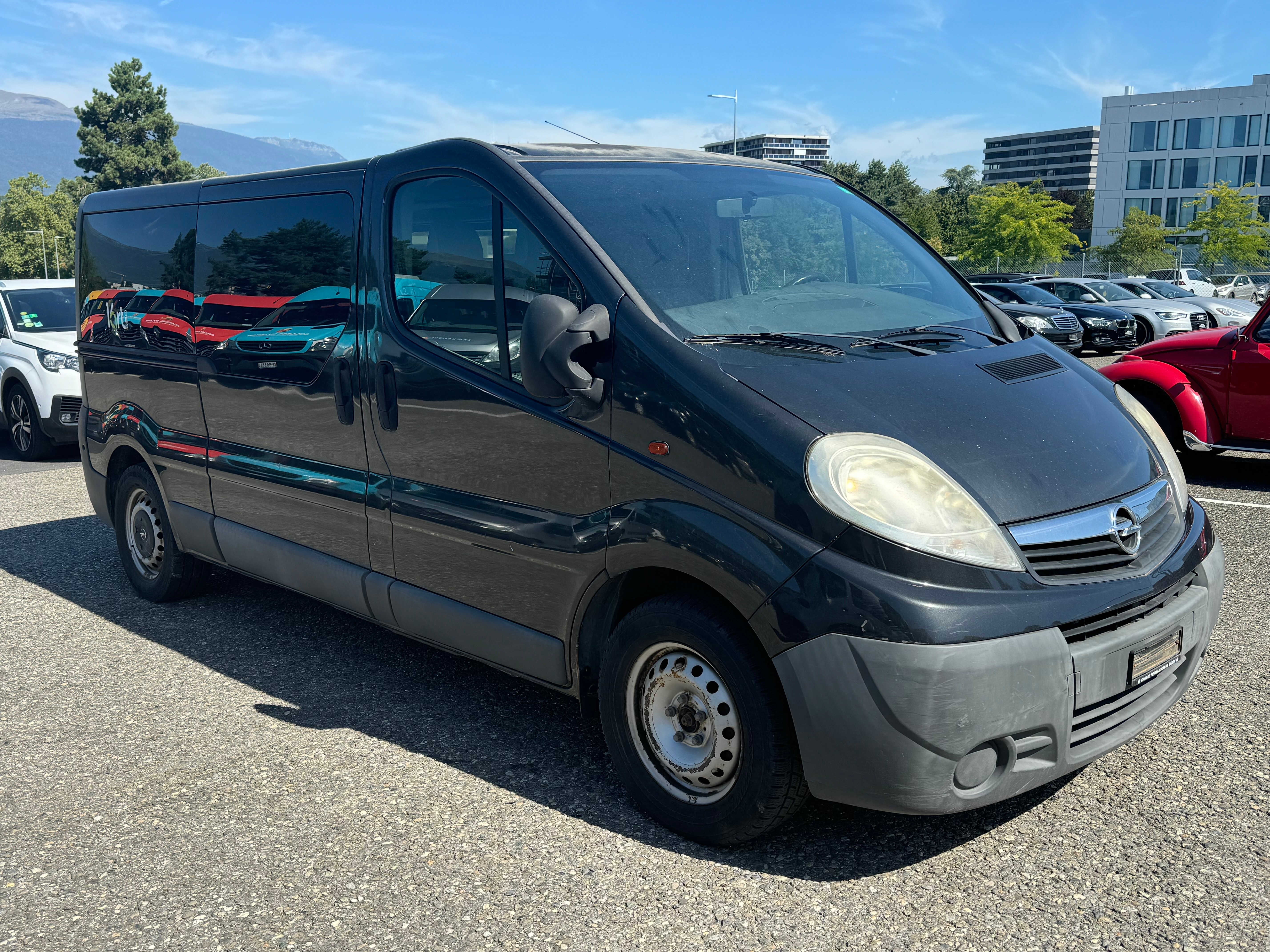 OPEL Vivaro 2.5 CDTI 2.9t L2H1