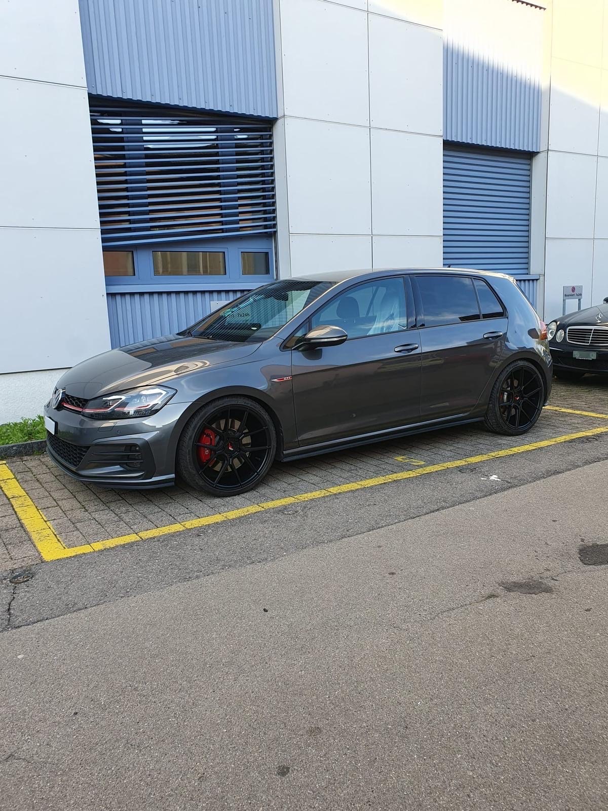 VW Golf 2.0 TSI GTI Performance DSG