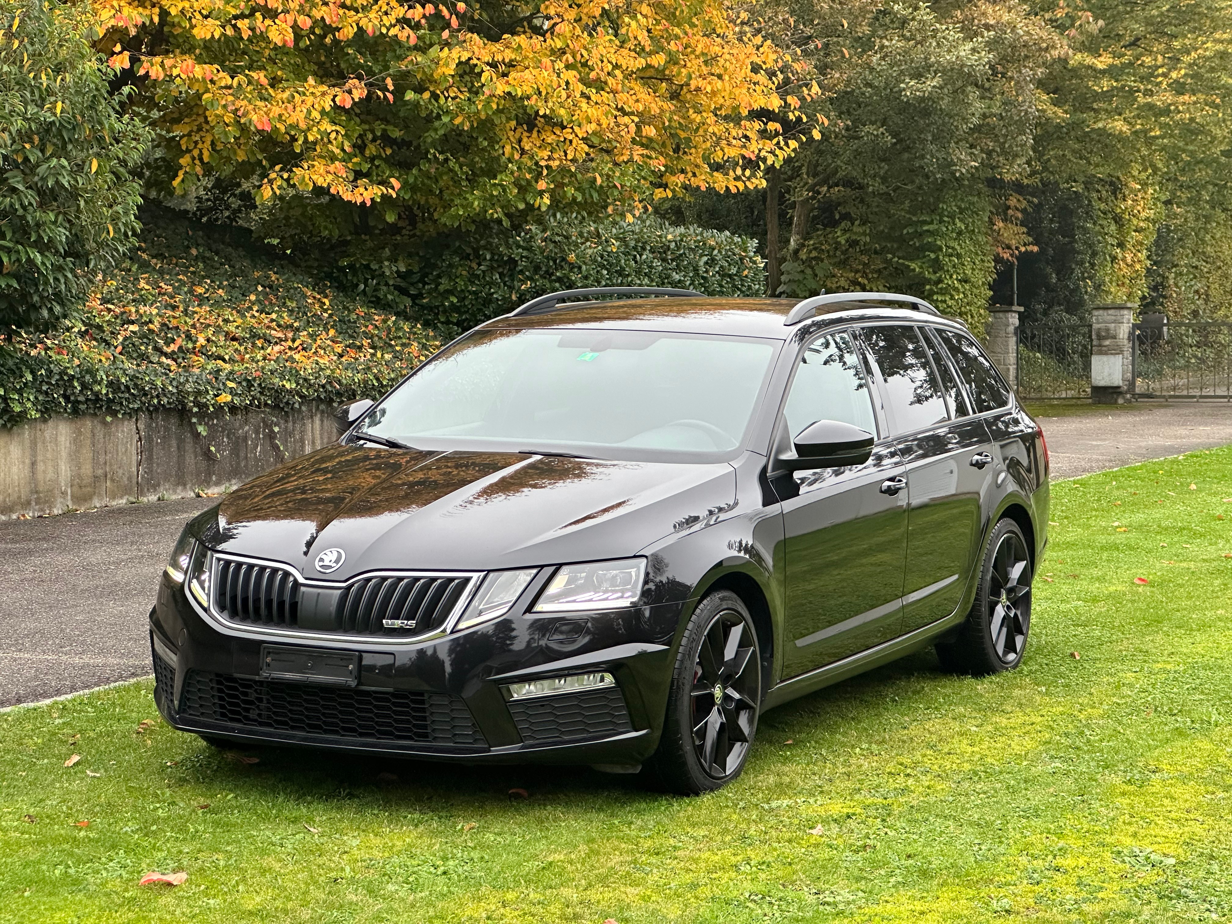 SKODA Octavia Combi 2.0 TDI RS Prag 4x4 DSG