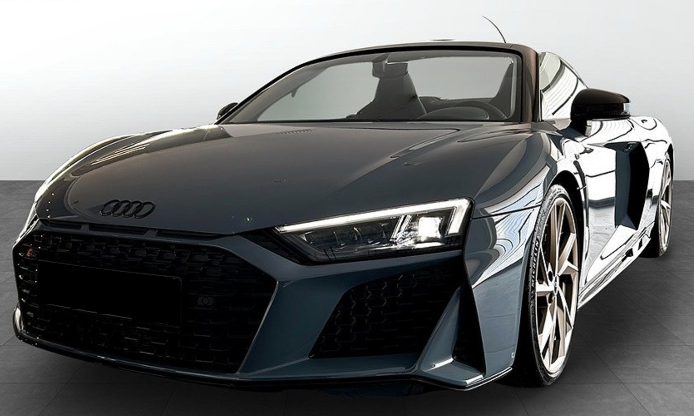 AUDI R8 Spyder RWD S-Tronic