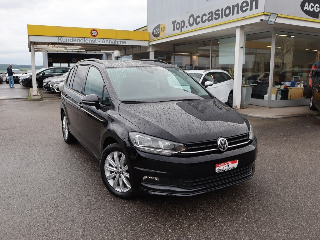 VW Touran 2.0 TDI BlueMotion Technology Highline ** Voll-Leder ** G.Navi mit RF-Kamera ** Ab MFK **