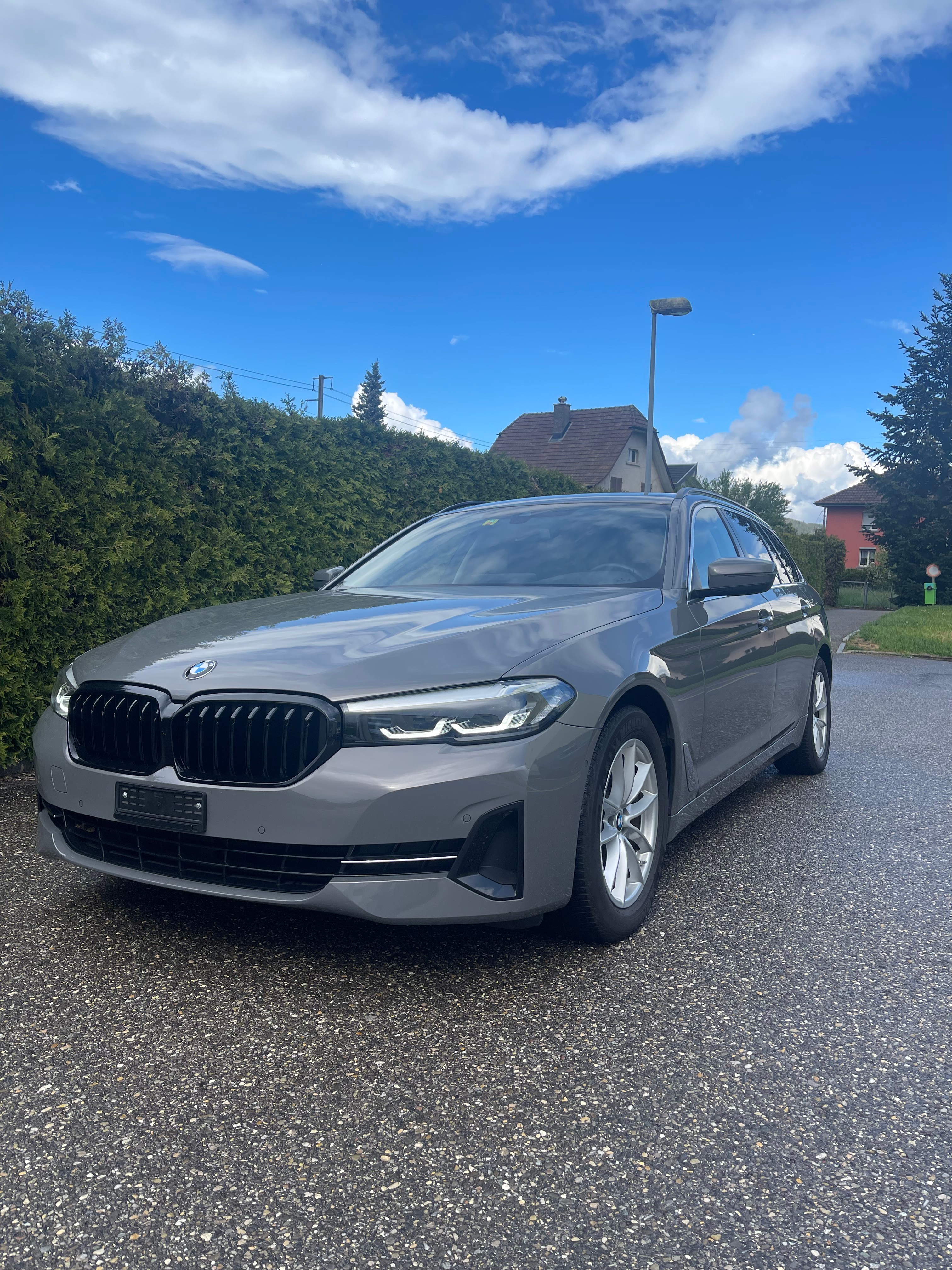 BMW 520d xDrive 48V Touring Steptronic