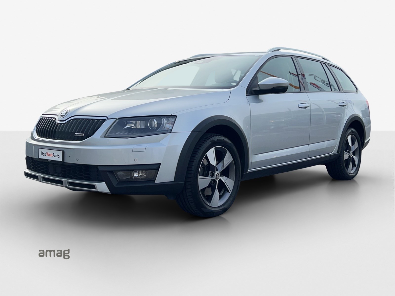 SKODA Octavia Combi 2.0 TDI Scout 4x4 DSG