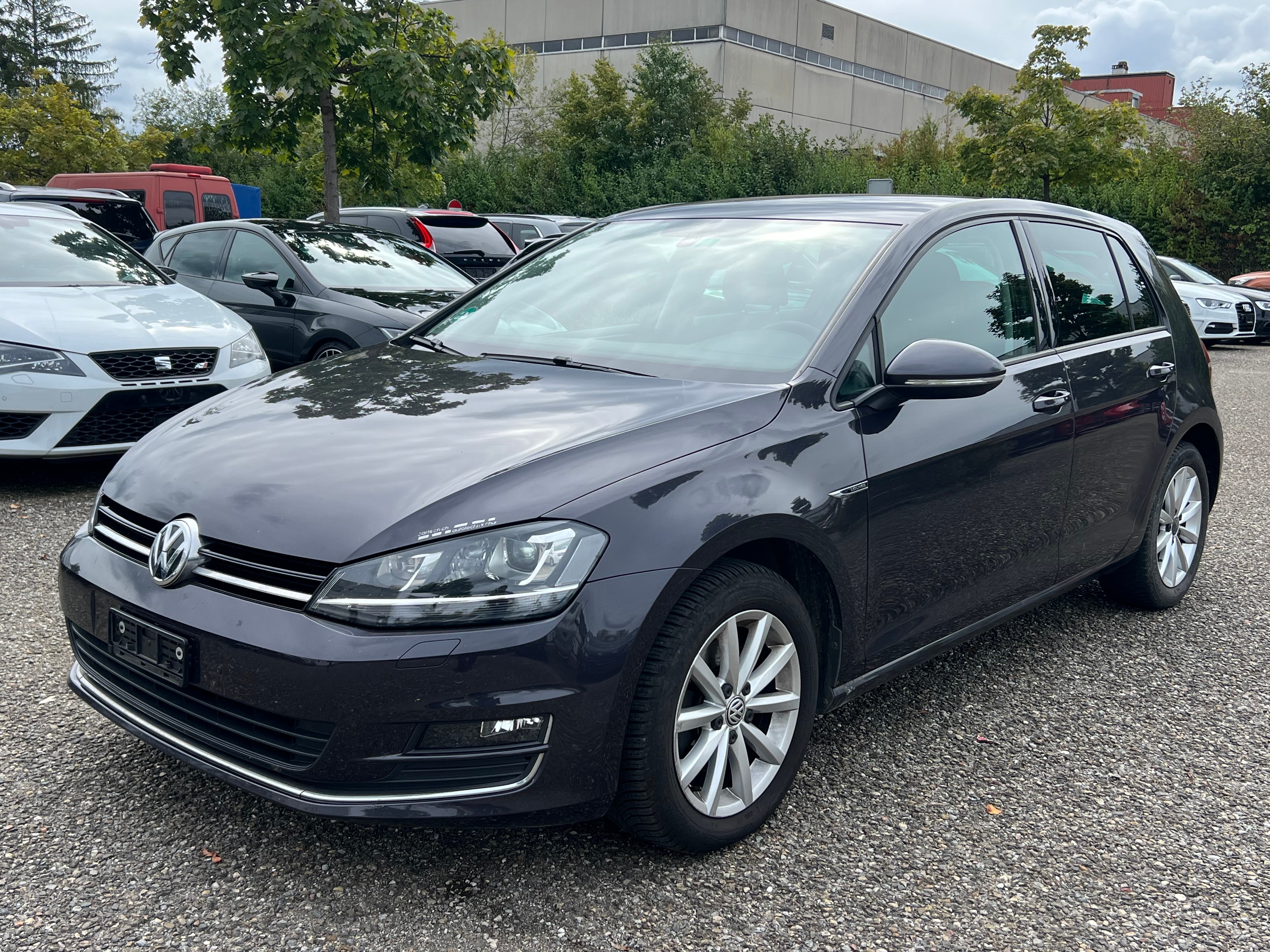 VW Golf 2.0 TDI Lounge 4Motion