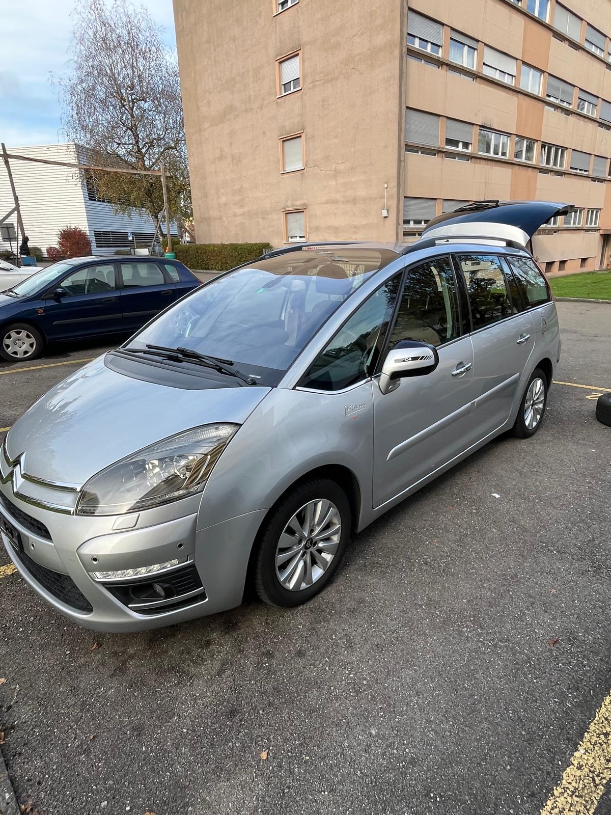 CITROEN C4 Grand Picasso 1.6 HDI 16V Attraction EGS6