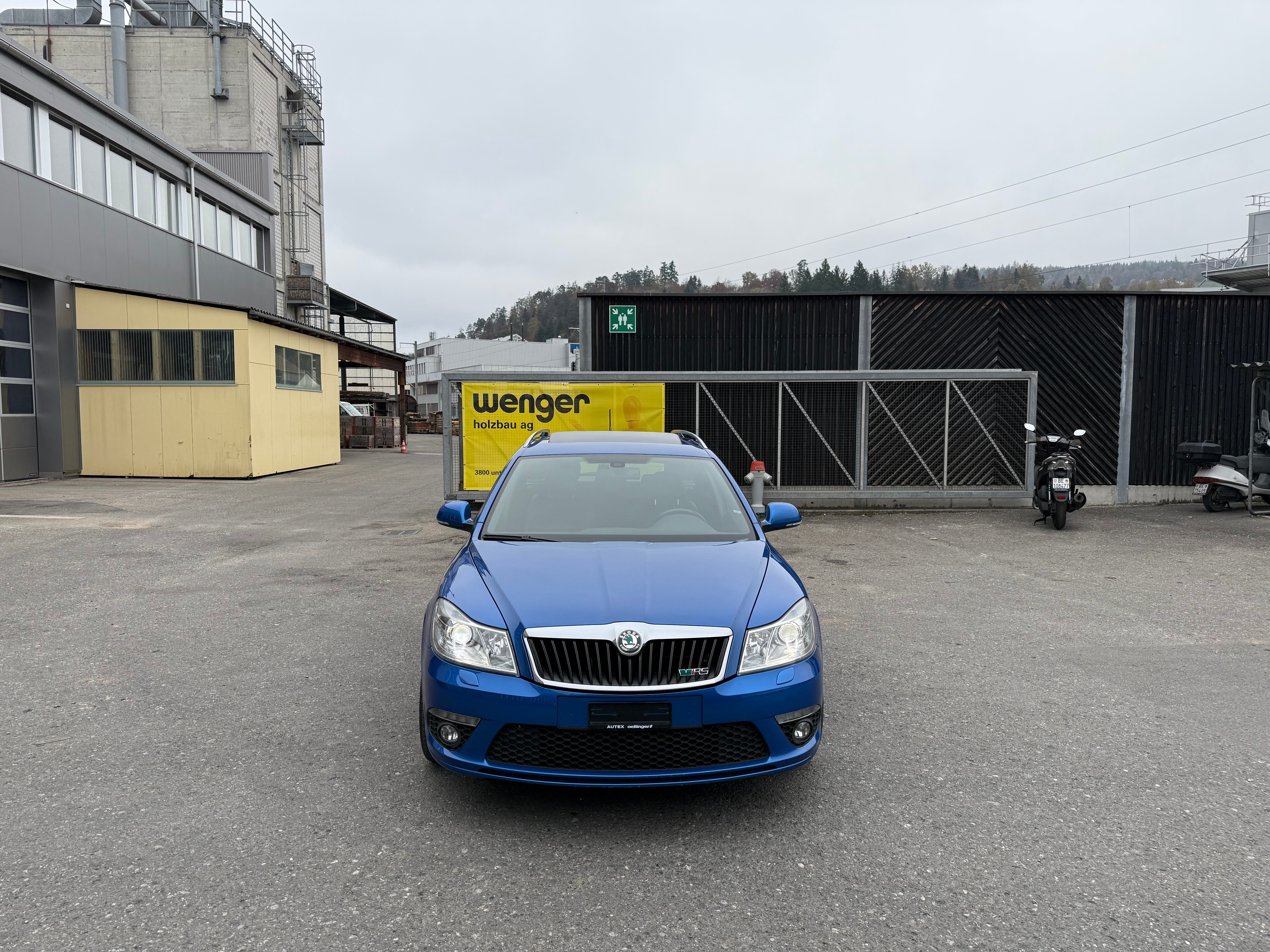 SKODA Octavia Combi 2.0 TSI RS