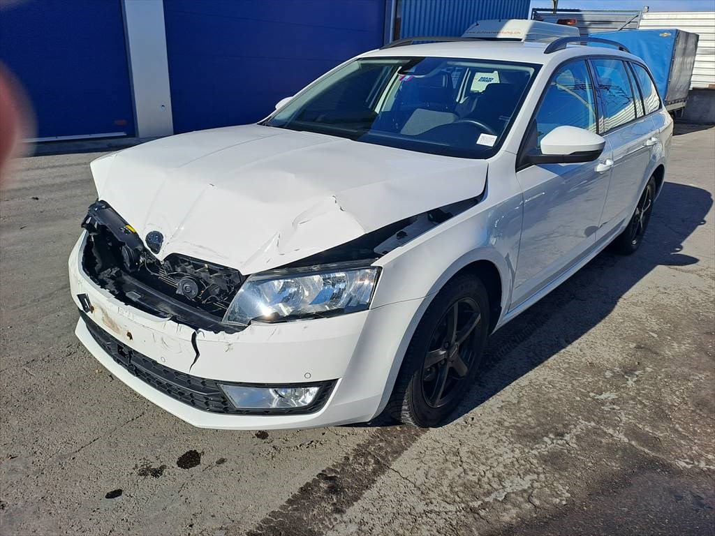 SKODA Octavia Combi 1.6 TDI Ambition 4x4