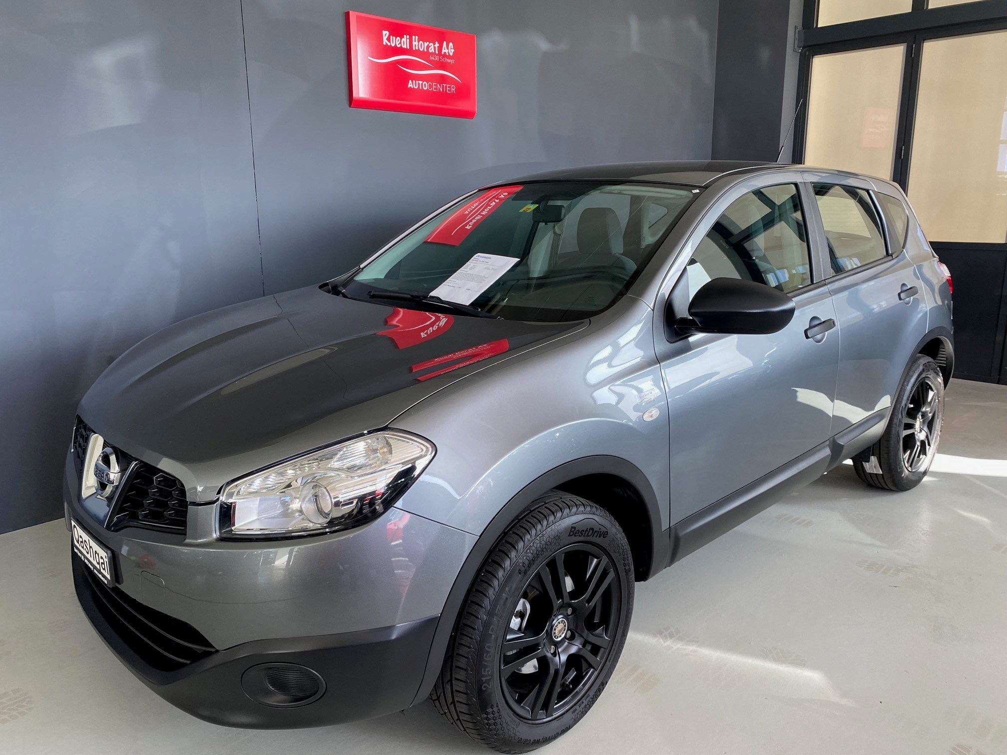 NISSAN Qashqai 1.6 16V Visia